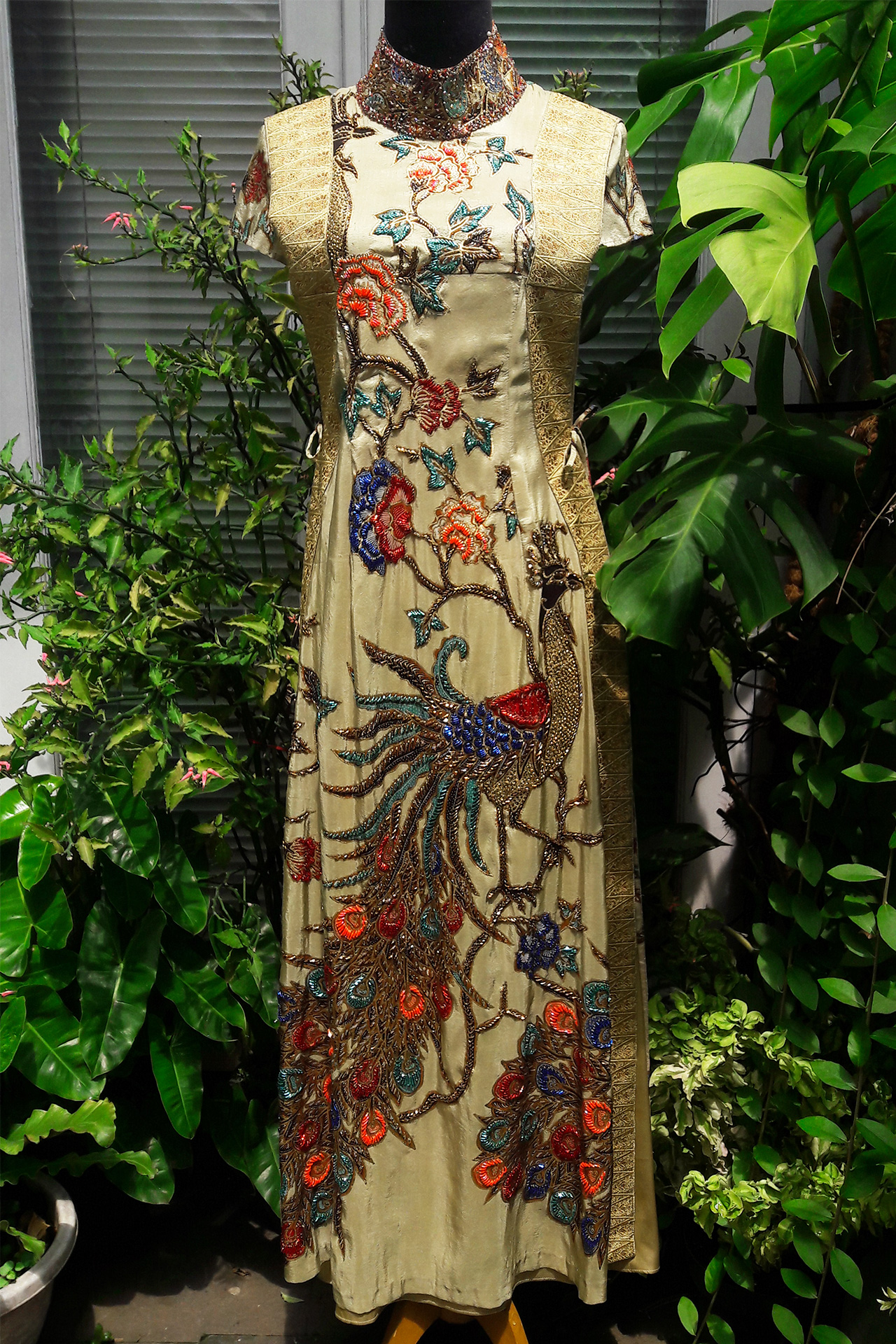 Premium thread & beads embroidery! 🧡🪡 Part-2 #embroidery #beadswork #sewing #handembroidery
