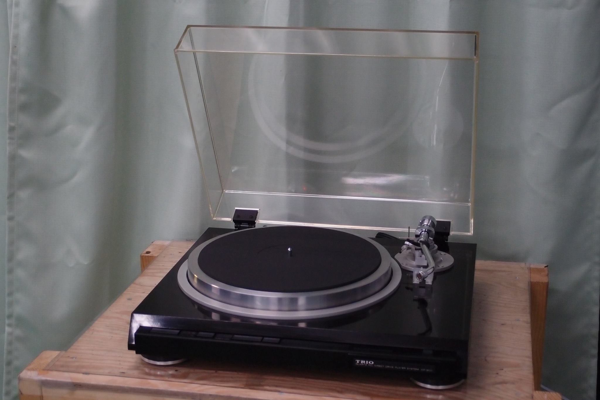 オーディオ機器 TRIO - KP 800 ターンテーブルレコードプレーヤー (A-1210)