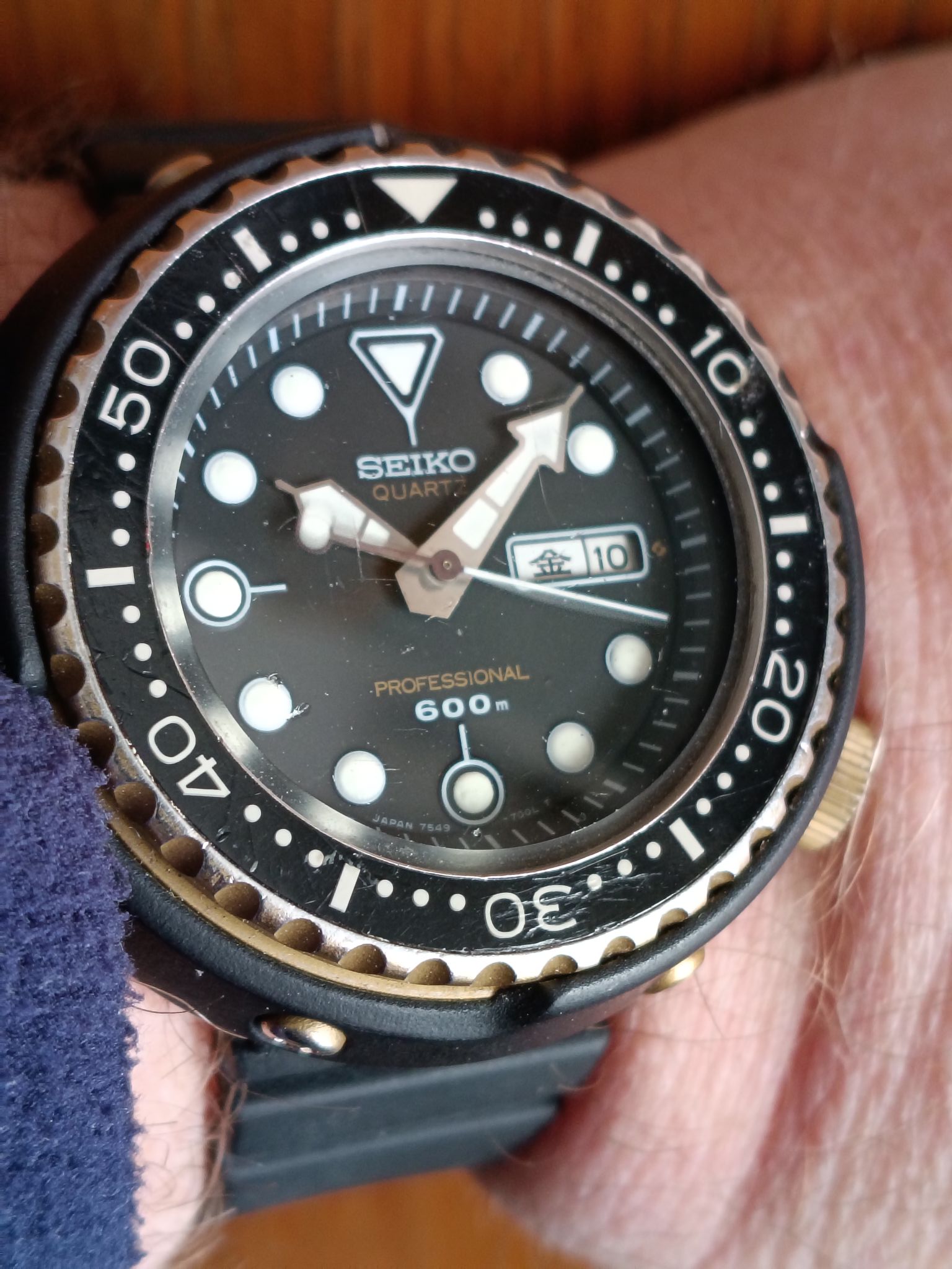 7549-7000 