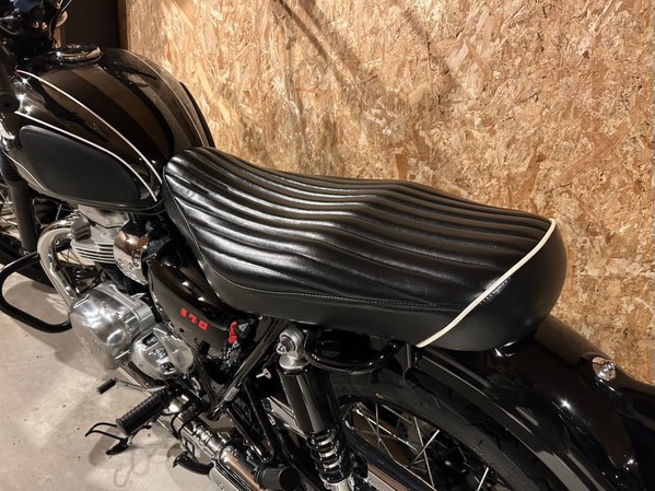 カスタムシートドットジェイピー - GPZ400Rのシート張替え 投稿画像を