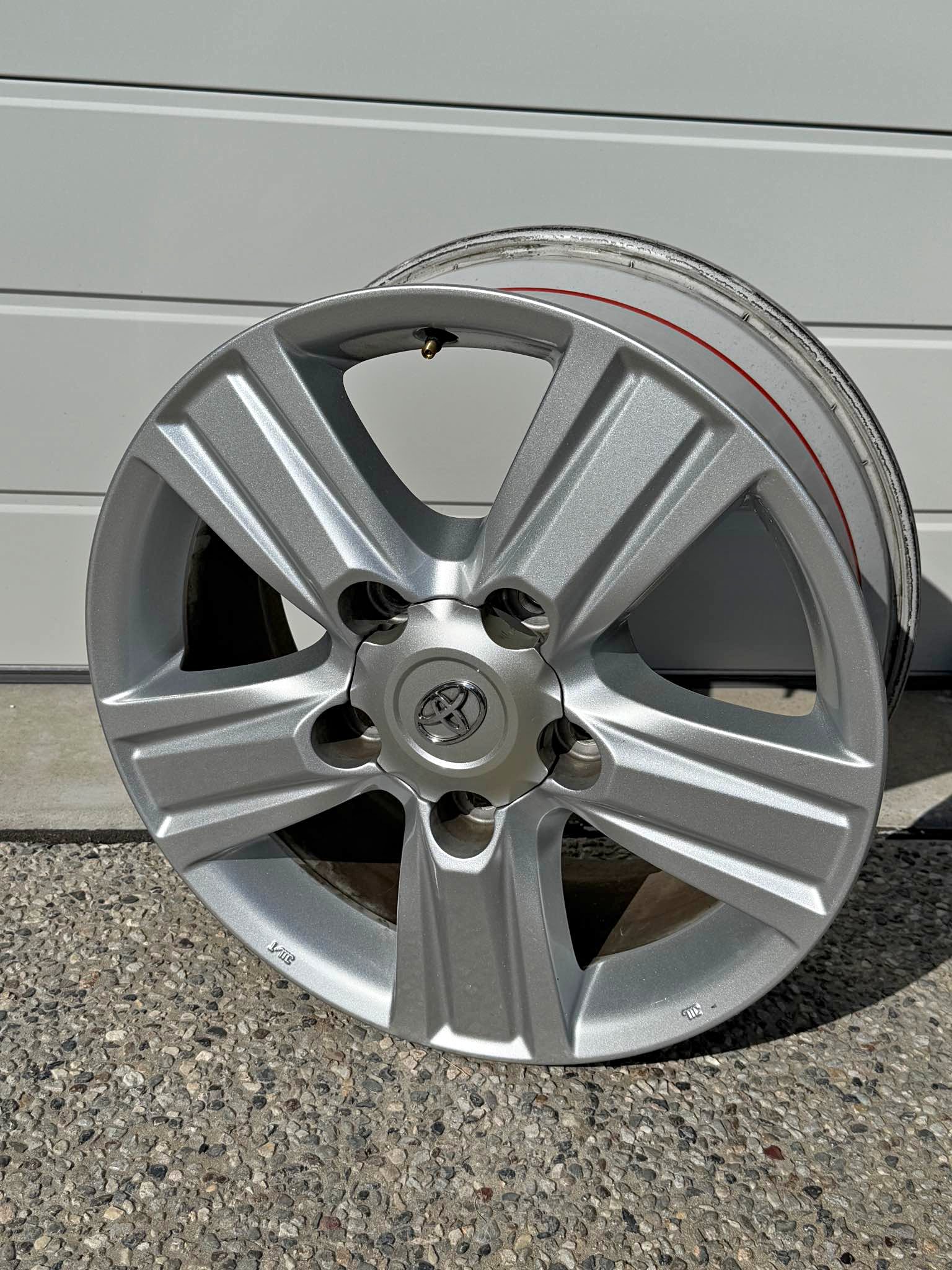 Landcruiser Rims. GXL 200 Series 16