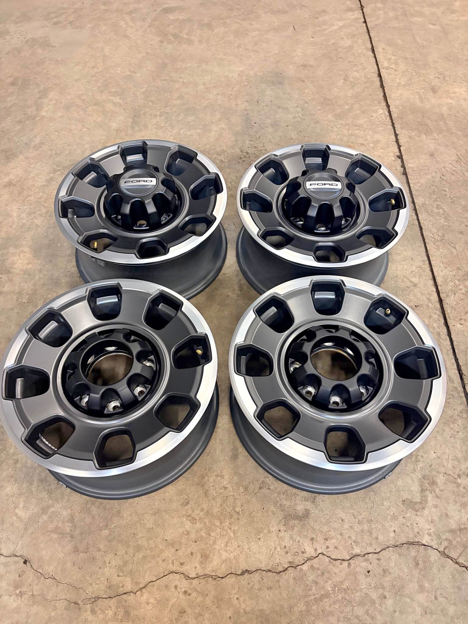 Ford F-350 Tremor OEM 18” rims and sensors 8x170mm TPMS - Car Wheels ...