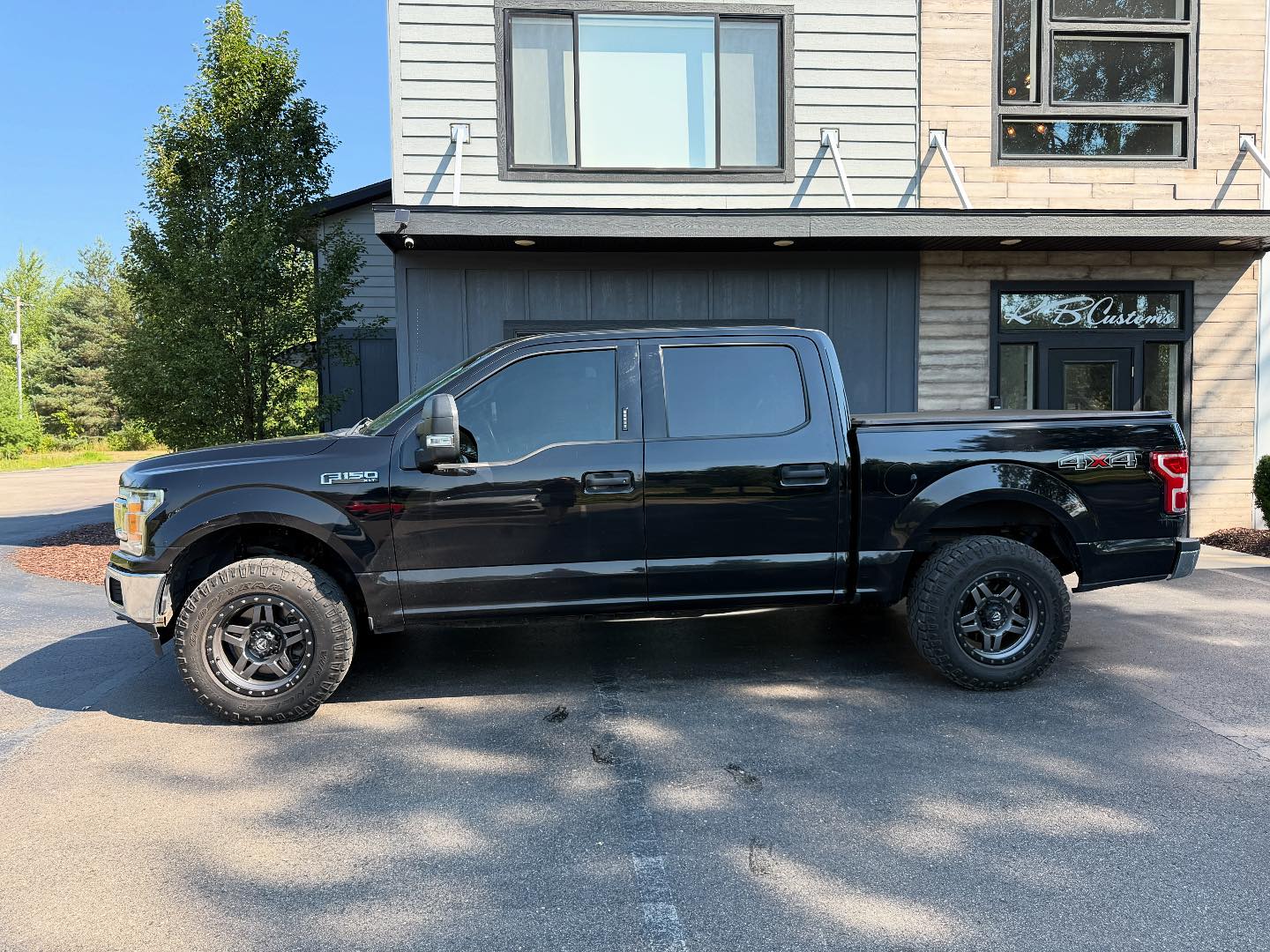 KBCustoms | Grand Rapids MI