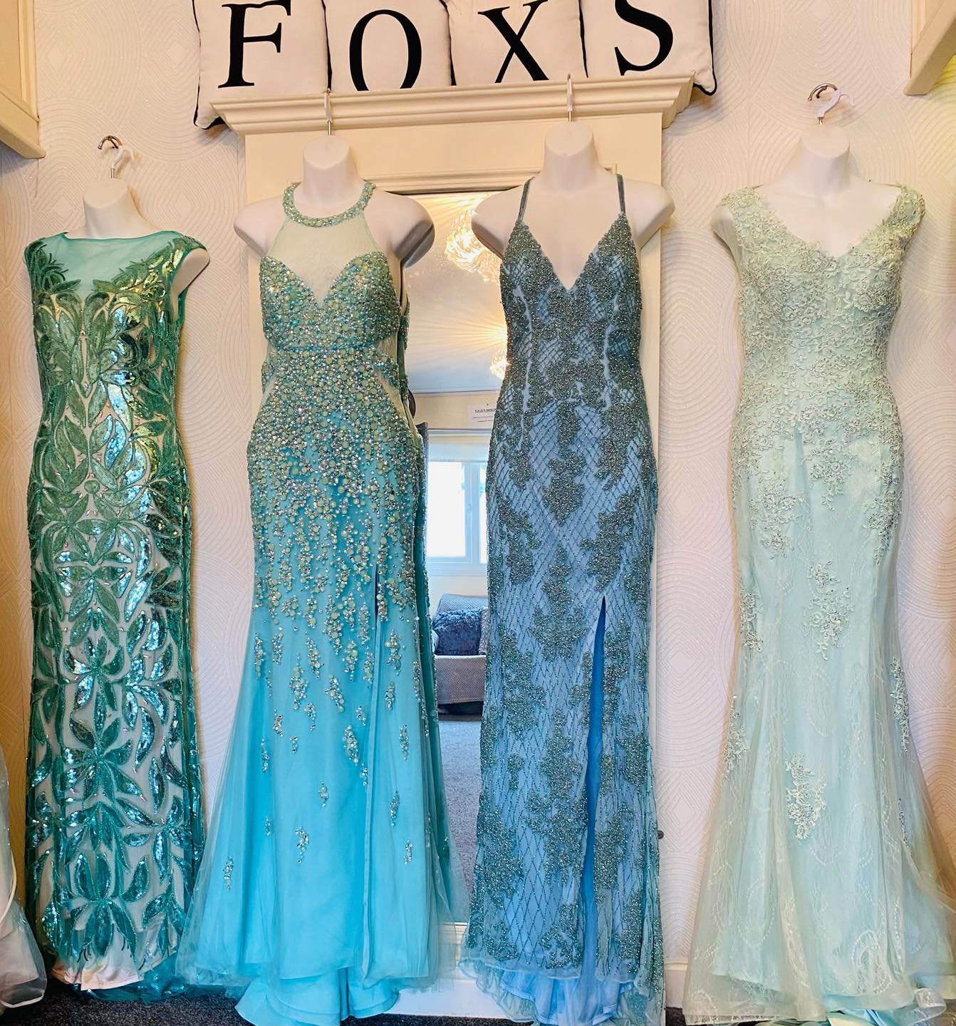 fox's formal dresses & Communion modest prom dresses