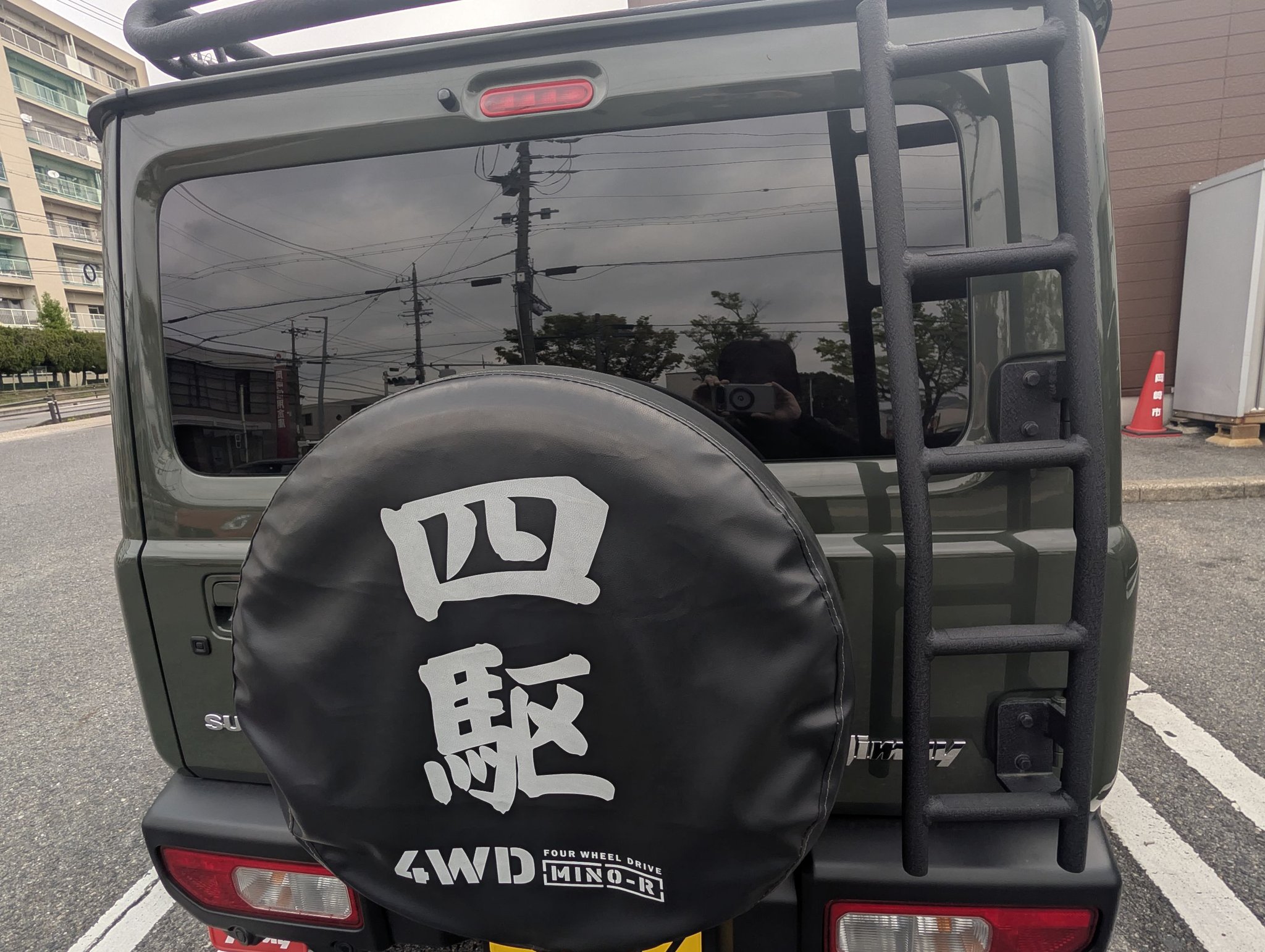 タイヤ外すと、少しは燃費変わりますか❓️ MTで最高15.1です 