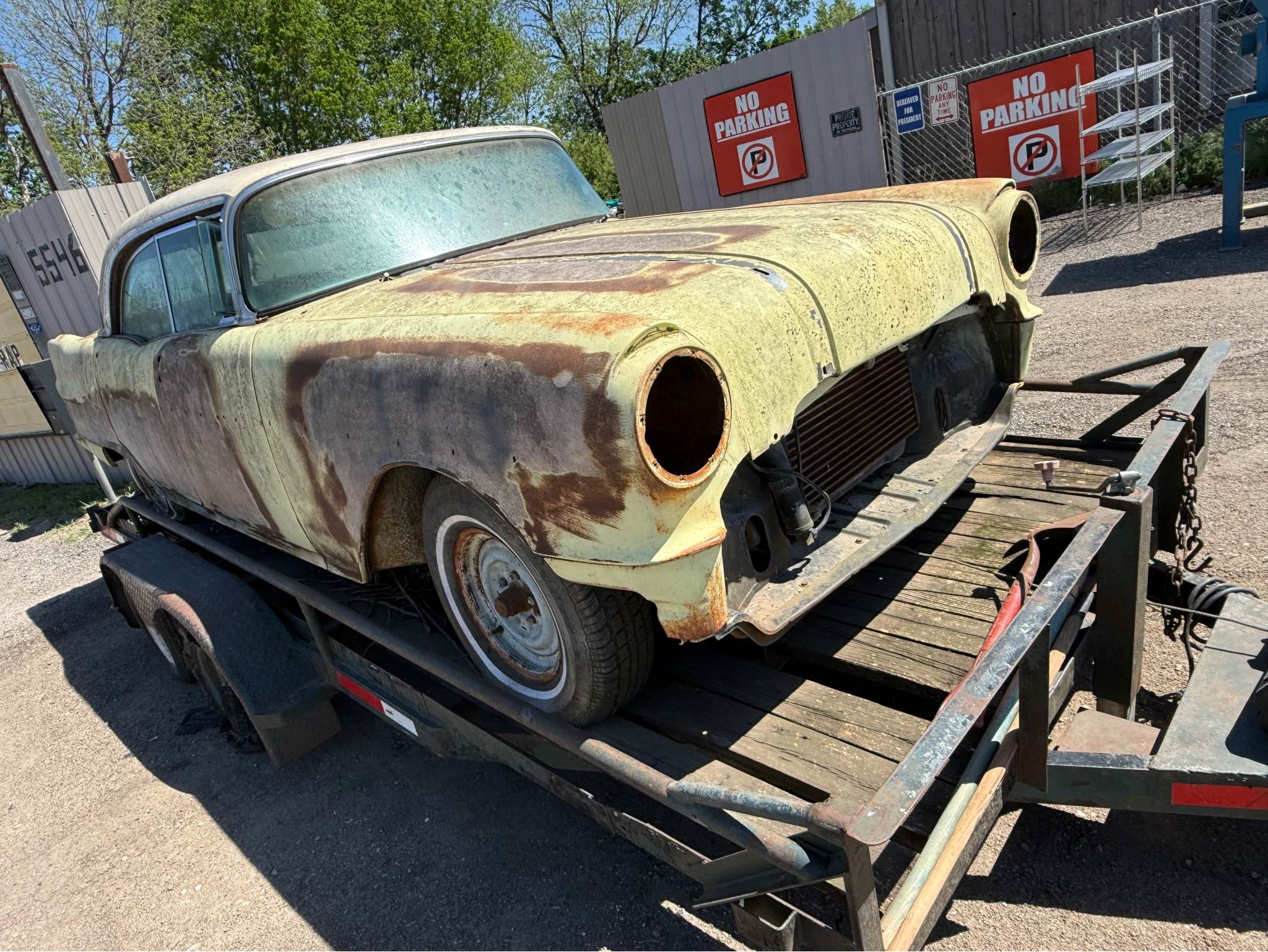 56 Pontiac Chieftain and trailer - Commercial Trucks - Wichita, Kansas ...