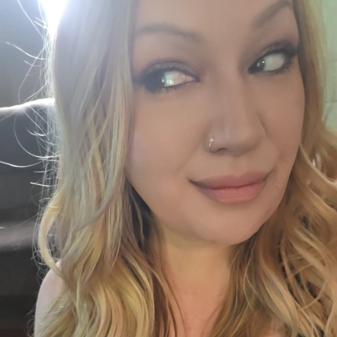 Penny Olivia
