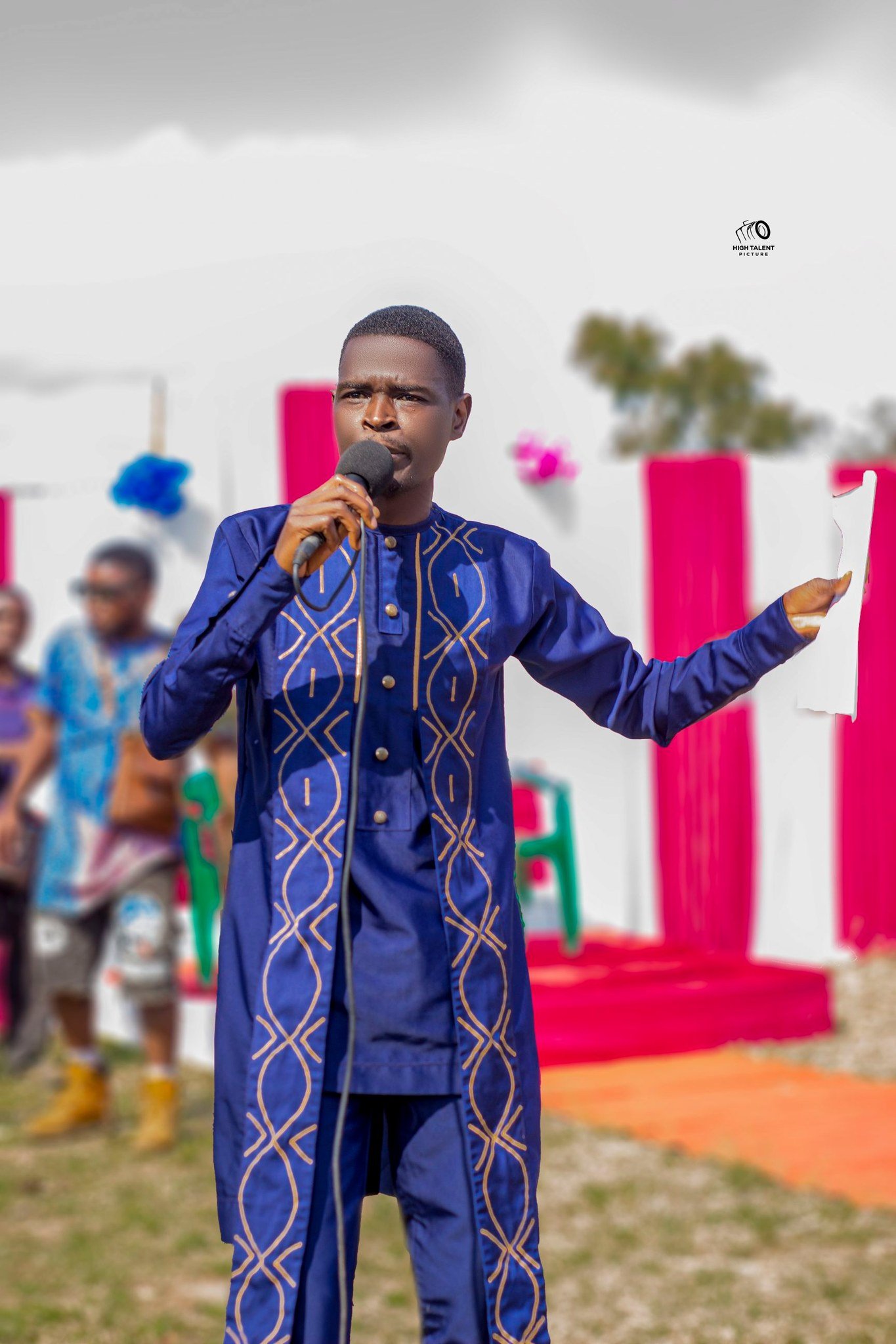Amene munaphuzira nkhani za... - Mlakatuli Raphael Sitima | Facebook