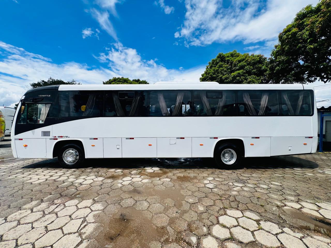 Vip Bus Comércio de Ônibus... - Vip Bus Comércio de Ônibus