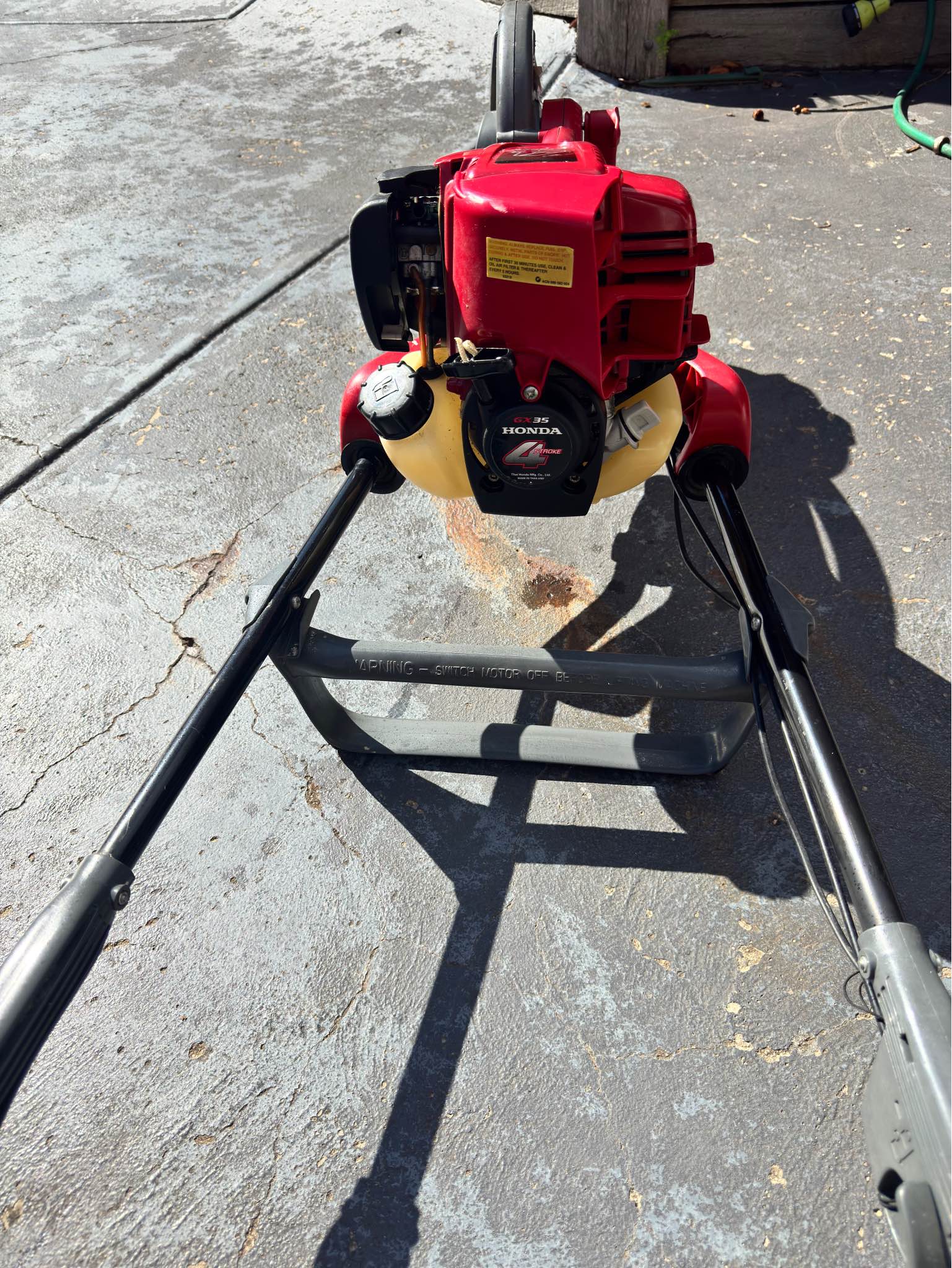 ATOM 561 honda engine LAWN EDGER - Edgers - Melbourne, Victoria ...