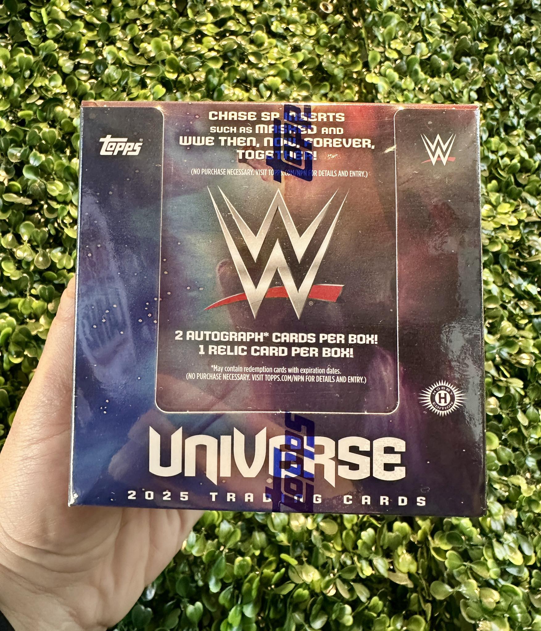 2025 Topps WWE Universe Hobby Box 2 Autos & 1 Relic Per Box 