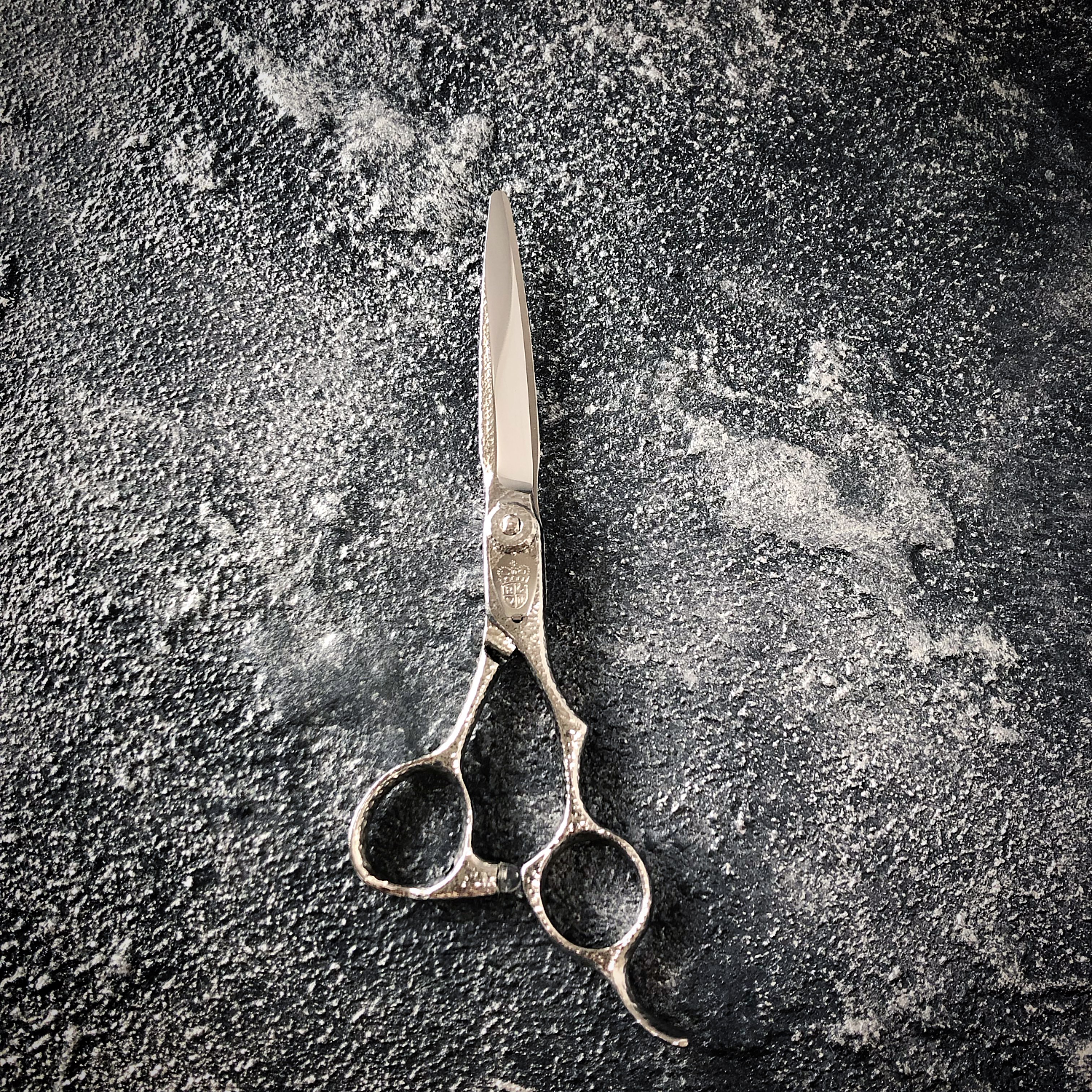 ロイヤルマスターシザーズ(ROYAL MASTER SCISSORS) | Osaka Osaka