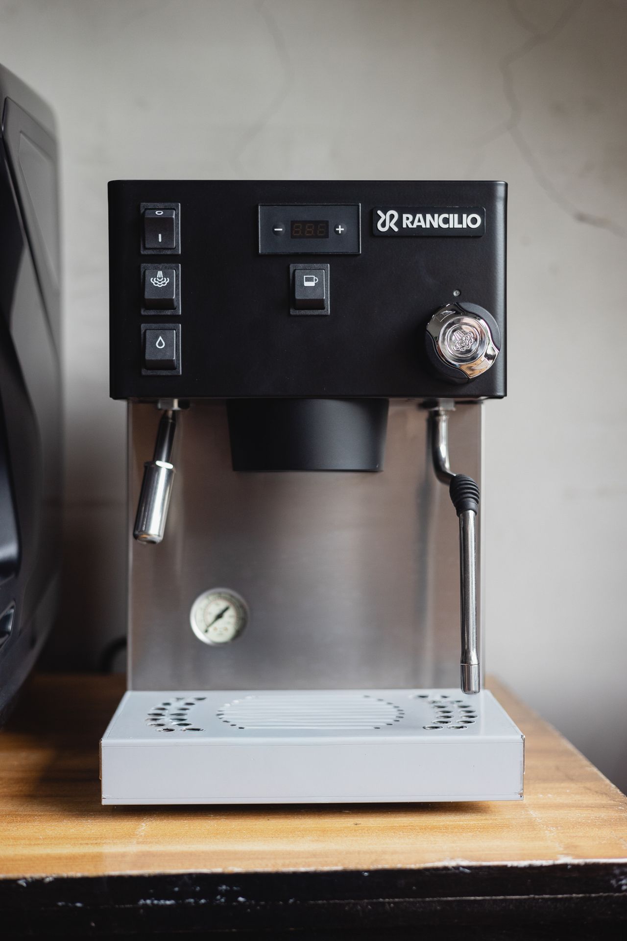 Equilibrium - Choosing the right single-serve espresso machine is a ...
