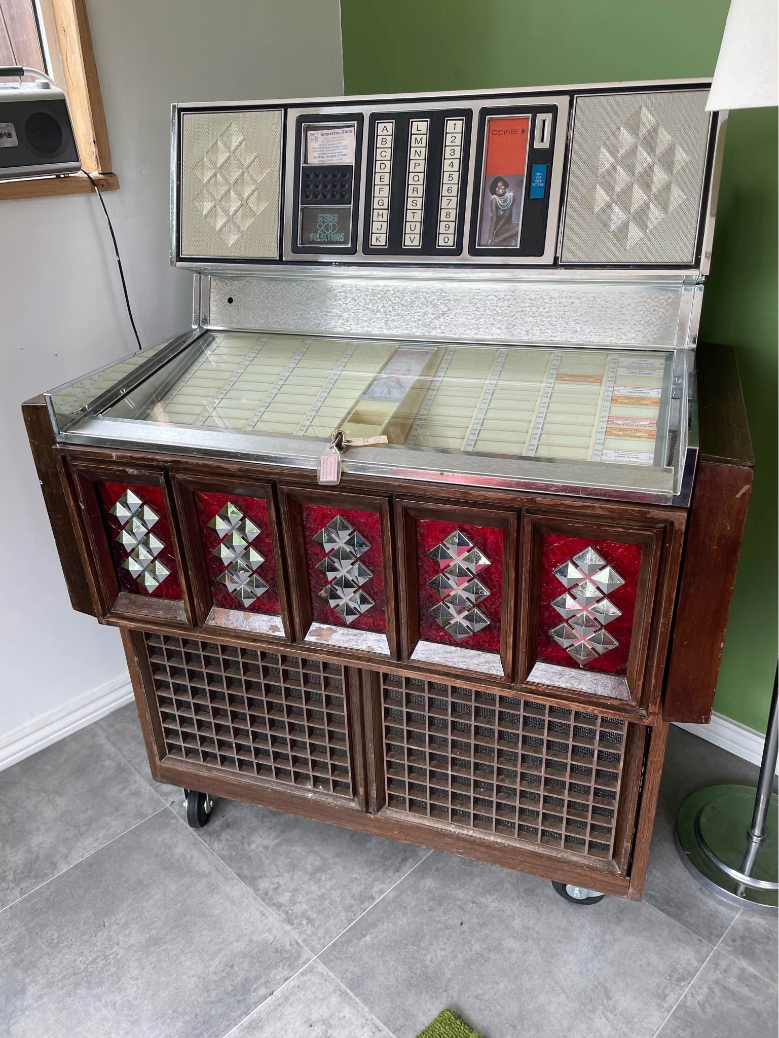 Rowe Ami R80 Jukebox 1975 - Slot Machines - Yeovil, Somerset | Facebook ...