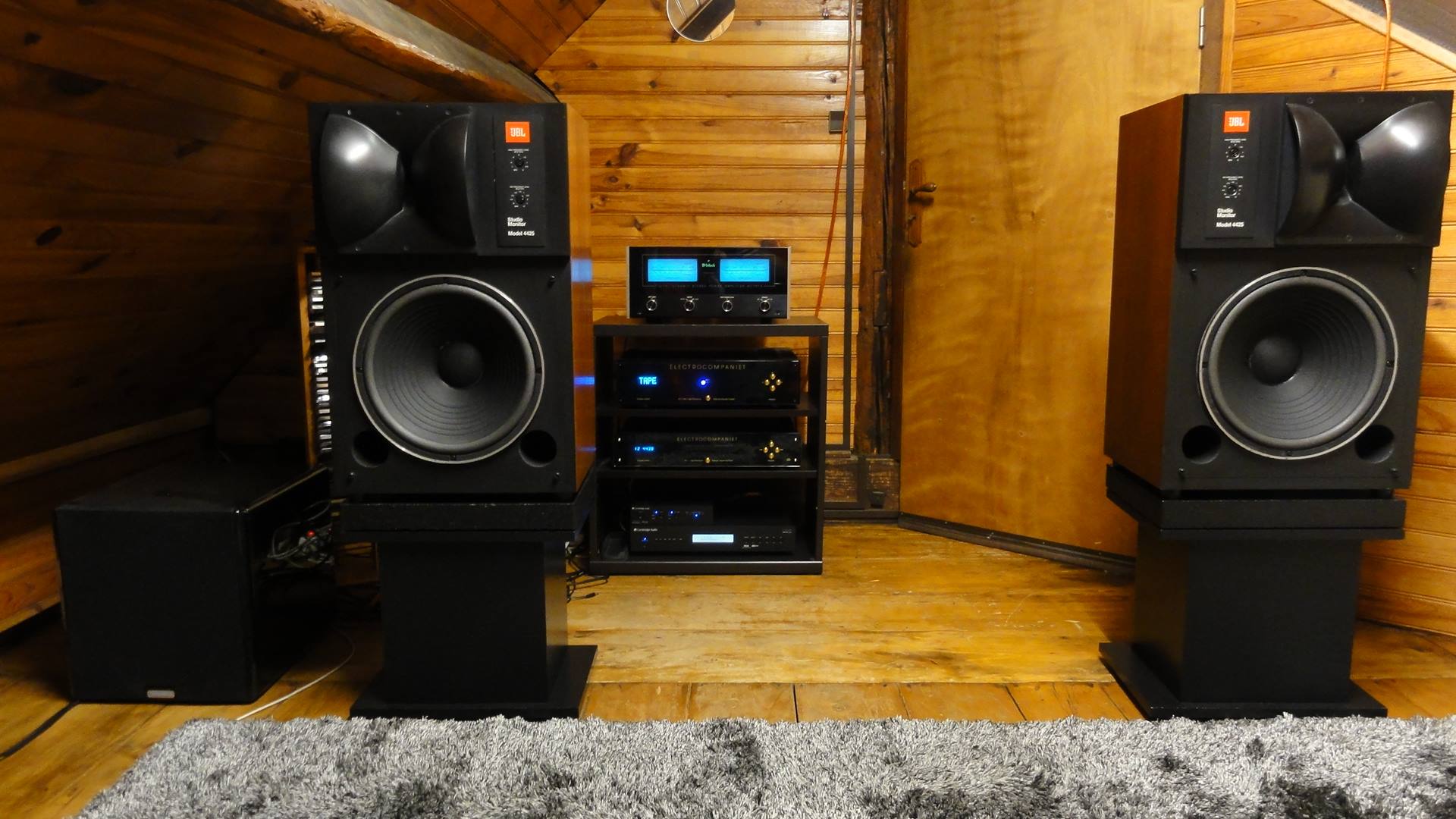 JBL 4425 Studio Monitors driven by ELECTROCOMPANIET and McIntosh