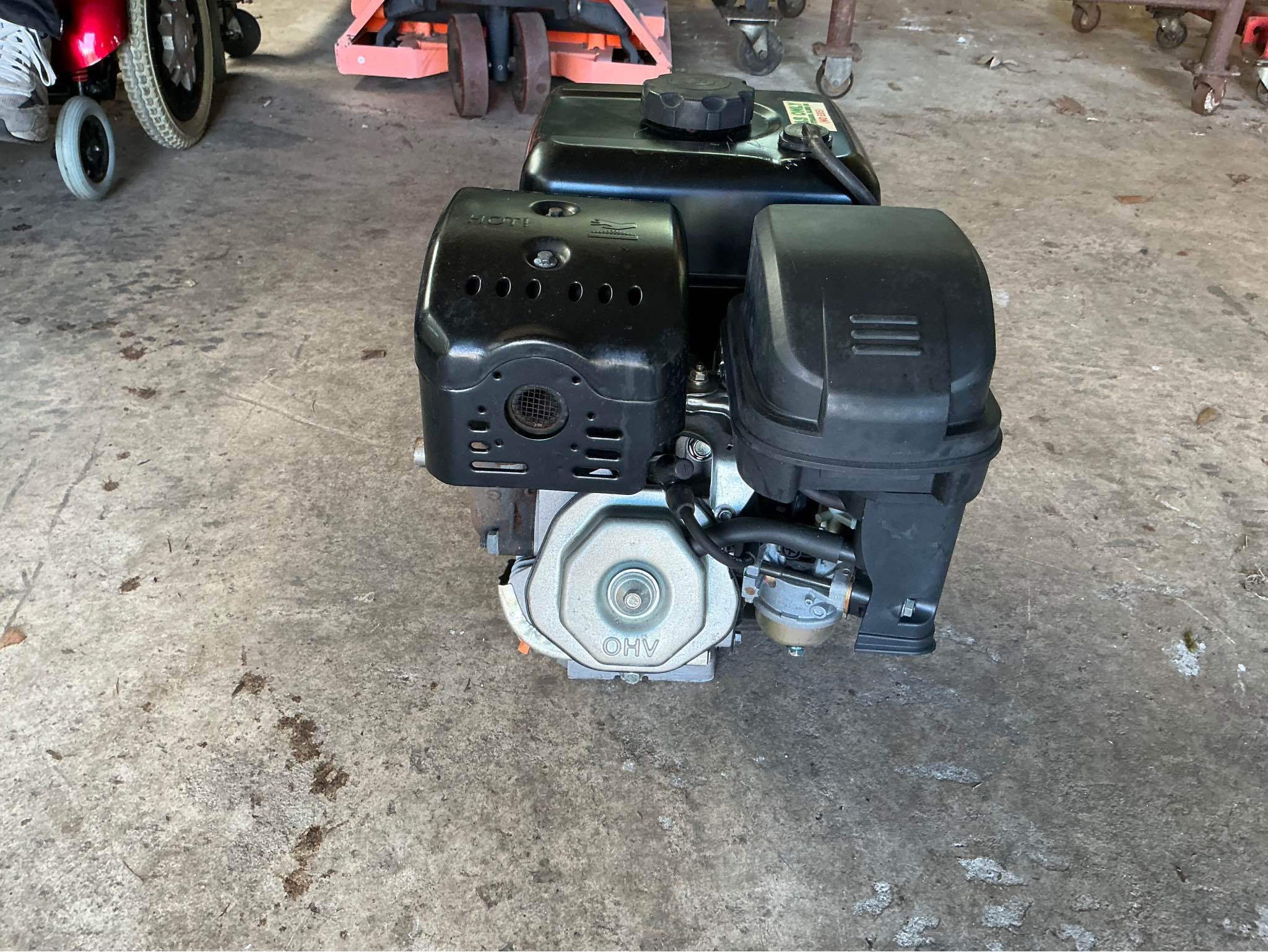 301CC PREDATOR GAS ENGINE BETWEEN 8 - 10 HP 1” shaft - Car Engines ...