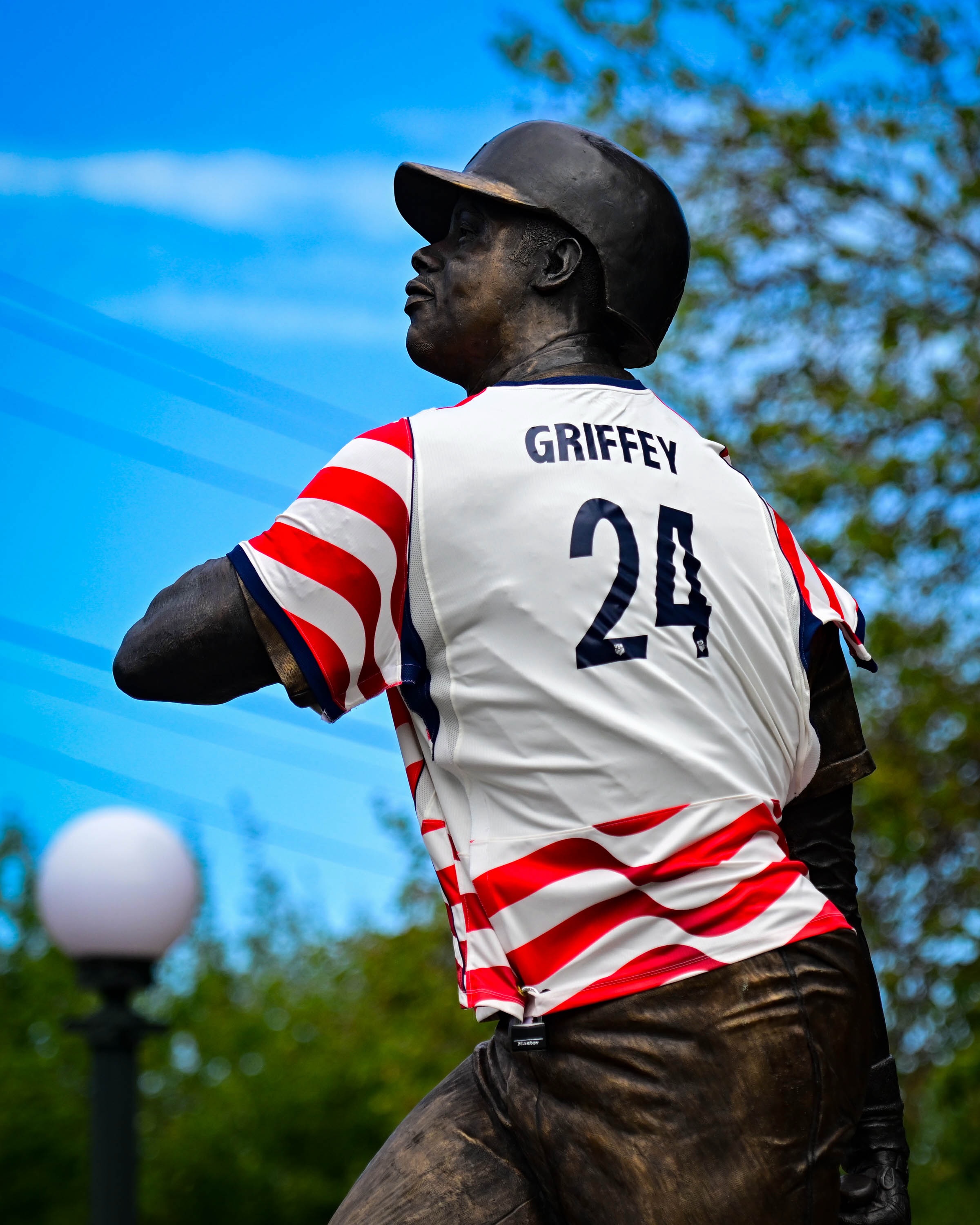 4/10（金）開催】シアトル・マリナーズ：Ichiro Replica Statue Night 
