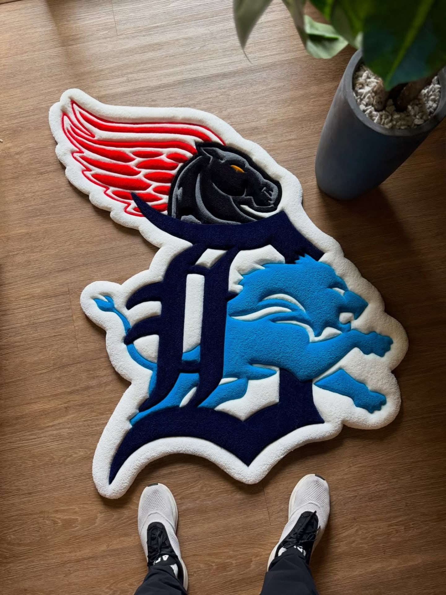 The Detroit - This rug by @raspa_rugs is insane 🤯 | Facebook