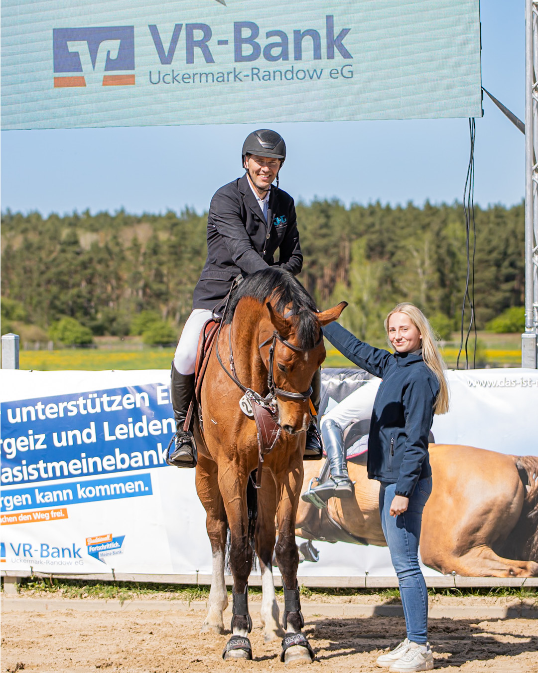 VR-Bank Uckermark-Randow - 🧡💙+++ 𝐆𝐞𝐰𝐢𝐧𝐧𝐞𝐫 𝐍𝐞𝐰𝐬 +++🧡💙 Die erste vor ...