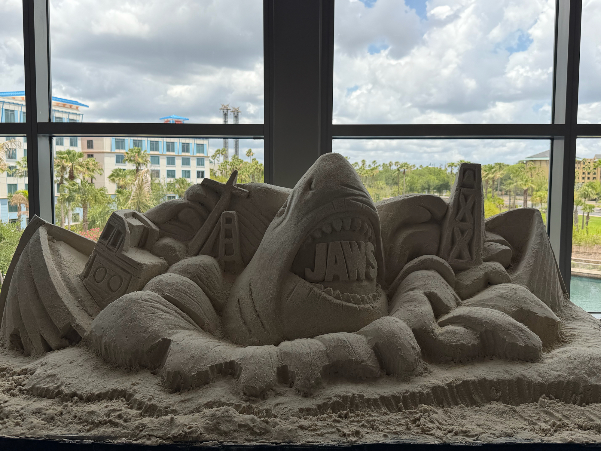 A couple of Jaws sand sculptures have popped up at the Universal