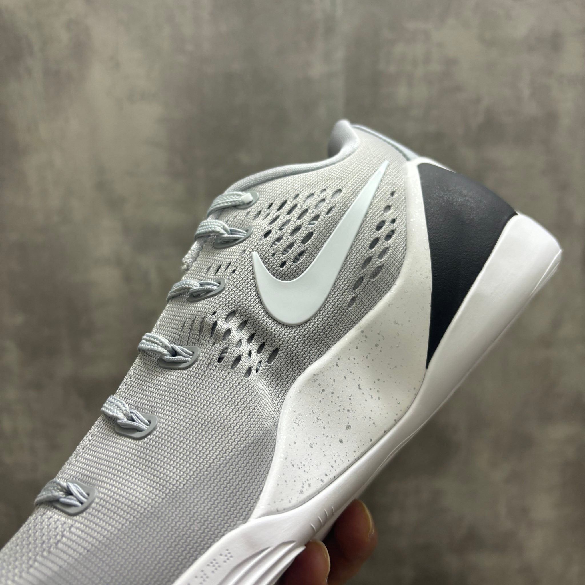 Nike Kobe 9 EM Low Protro TB 