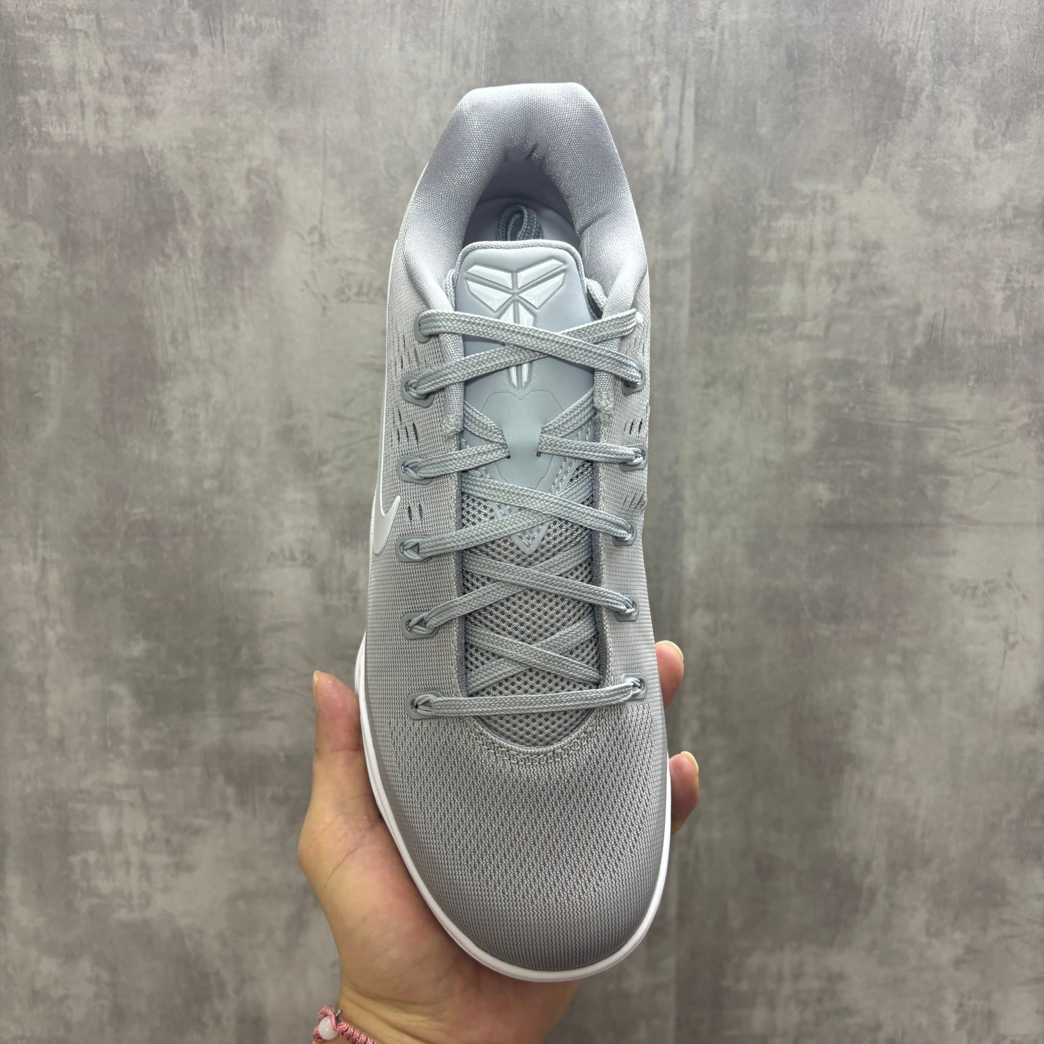 Nike Kobe 9 EM Low Protro TB 