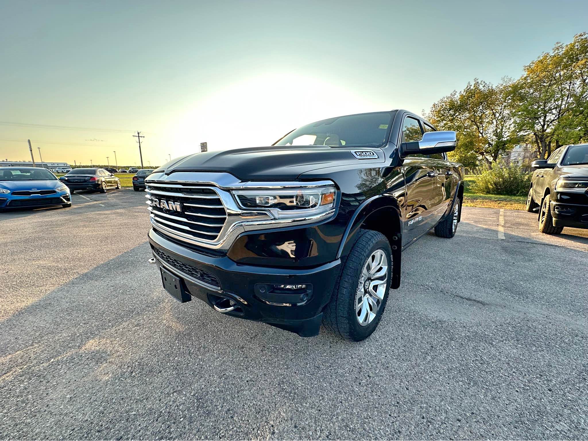 Evan-Fischer Chrome Lower Grille Trim For 2019-2024 Ram 1500 (Right Side, Limited/Longhorn)