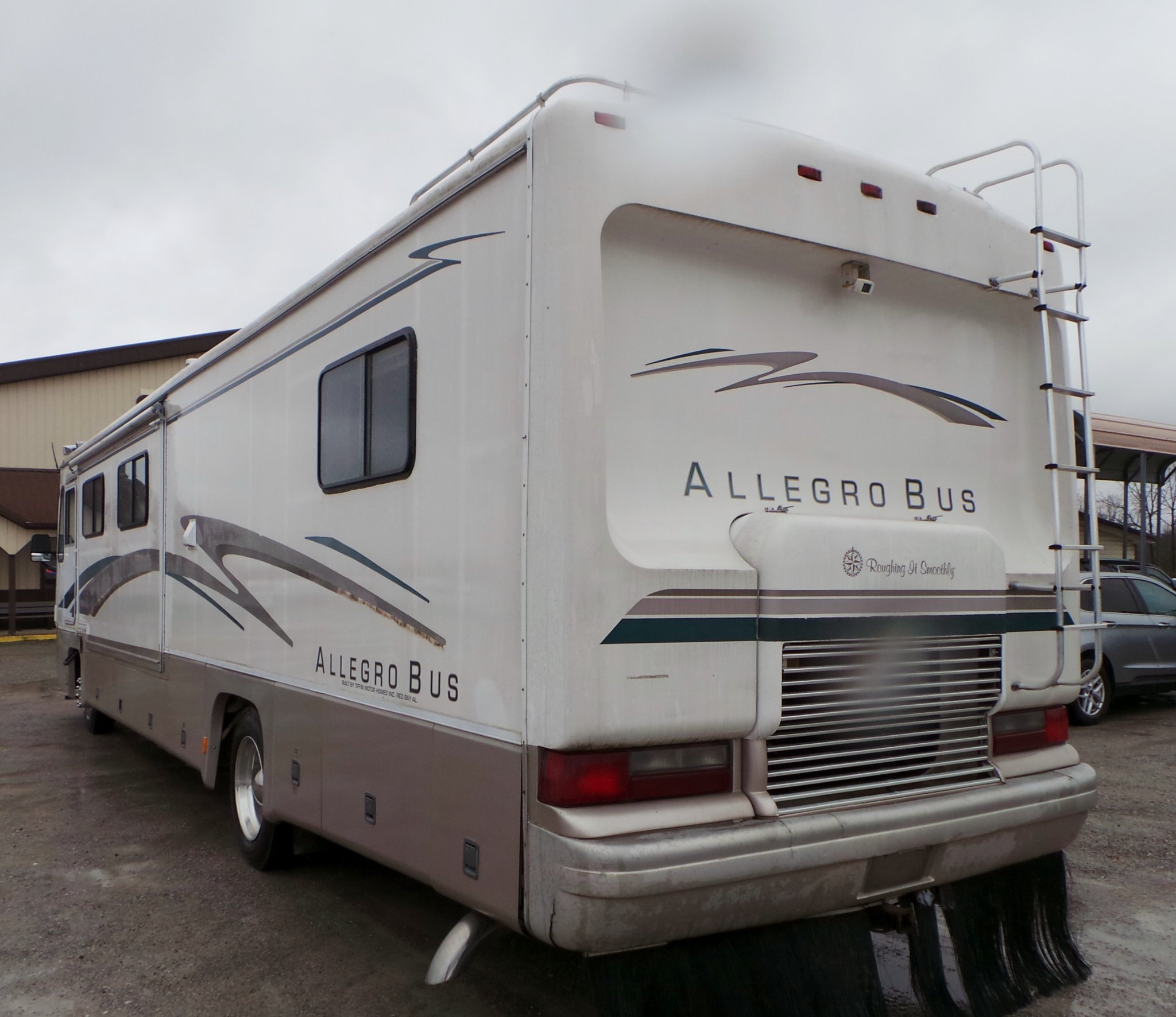 1997 TIFFIN ALEGRO 39 bus slide - RVs & Campers - Decatur, Indiana ...