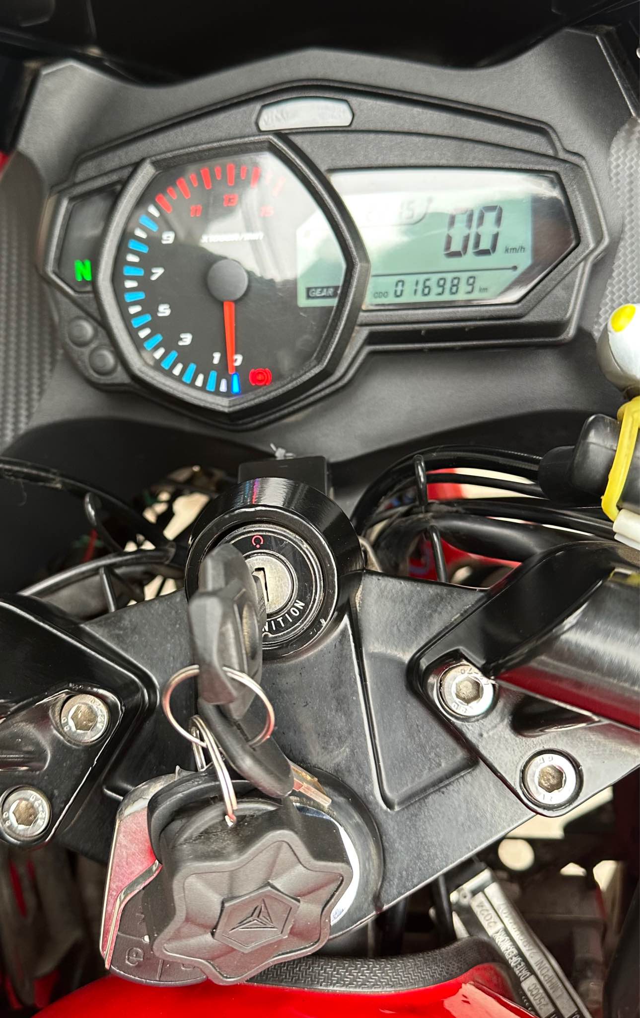 R6 JCH 250 - Motorcycles & Scooters - Lima, Peru | Facebook Marketplace ...