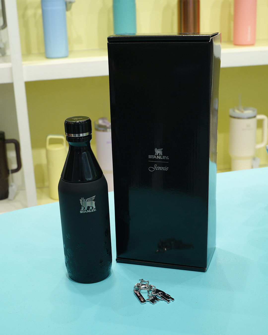 Looking for Stanley 1913 x JENNIE Slim Bottle? 👀 Get your hands