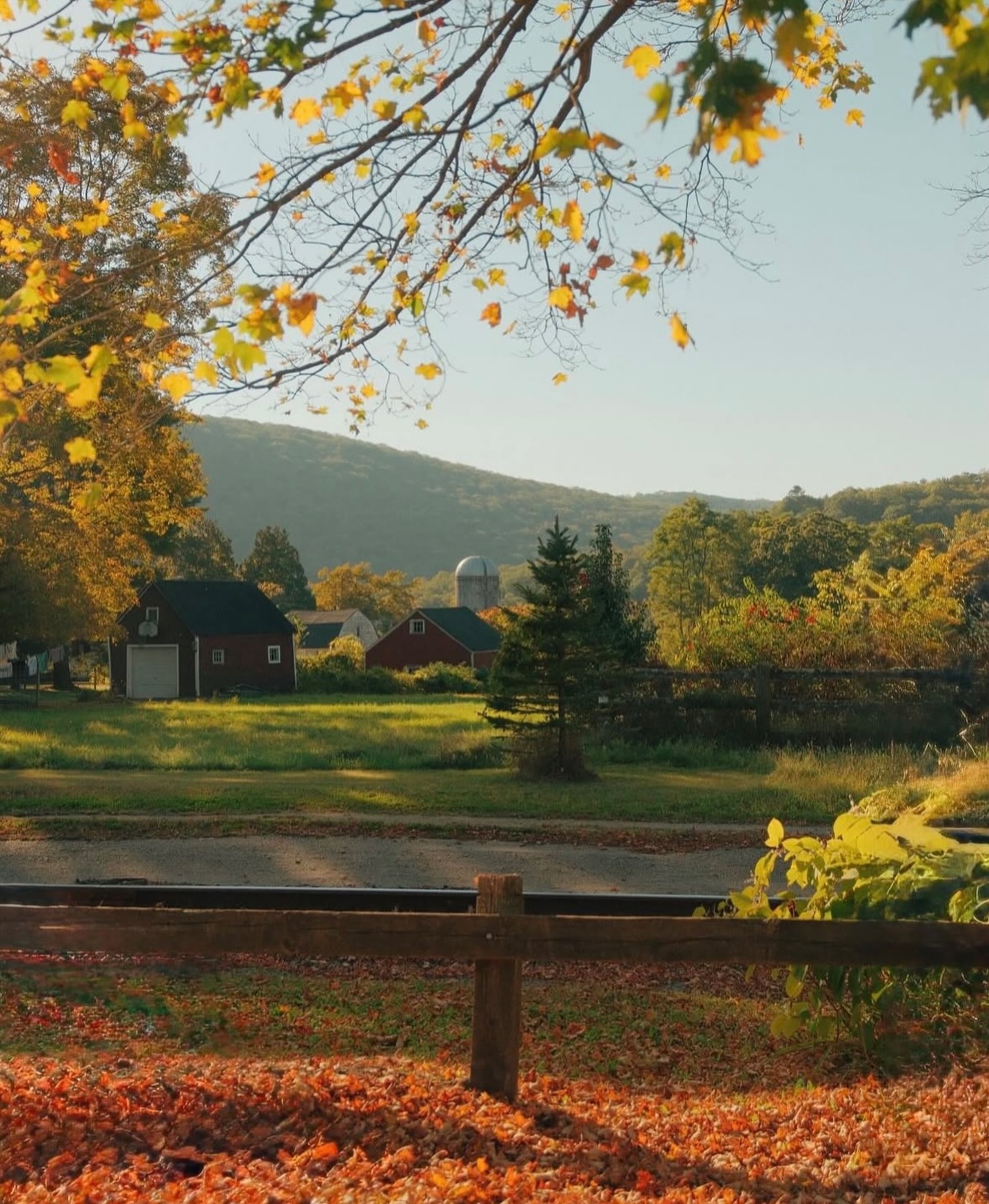 Local - What’s your favorite CT town to visit in the fall? Pictured is ...