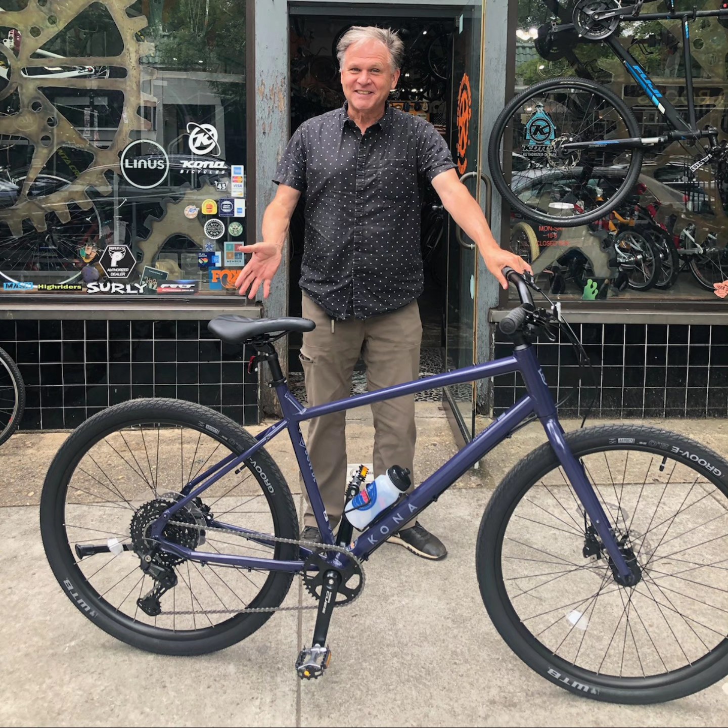 watch top gear us special America, Season 1 Color:(Size 135) Dirty Silver Flash Die Besten Mountainbike-Touren in Teebeutelbox