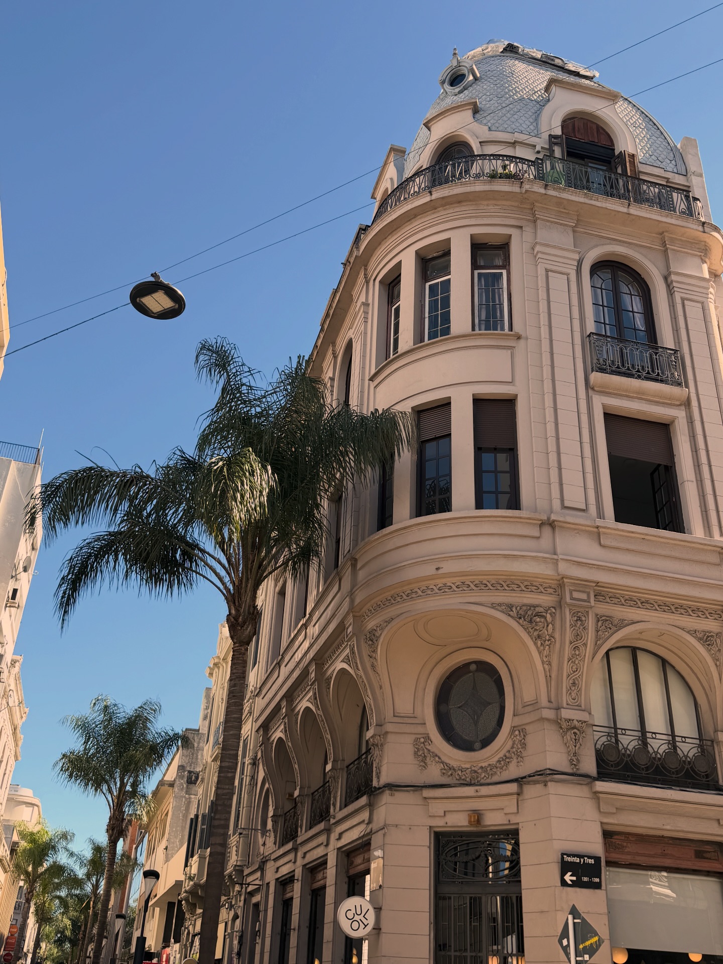 Montevideo! It's been short but beautiful ☀️ I only caught a