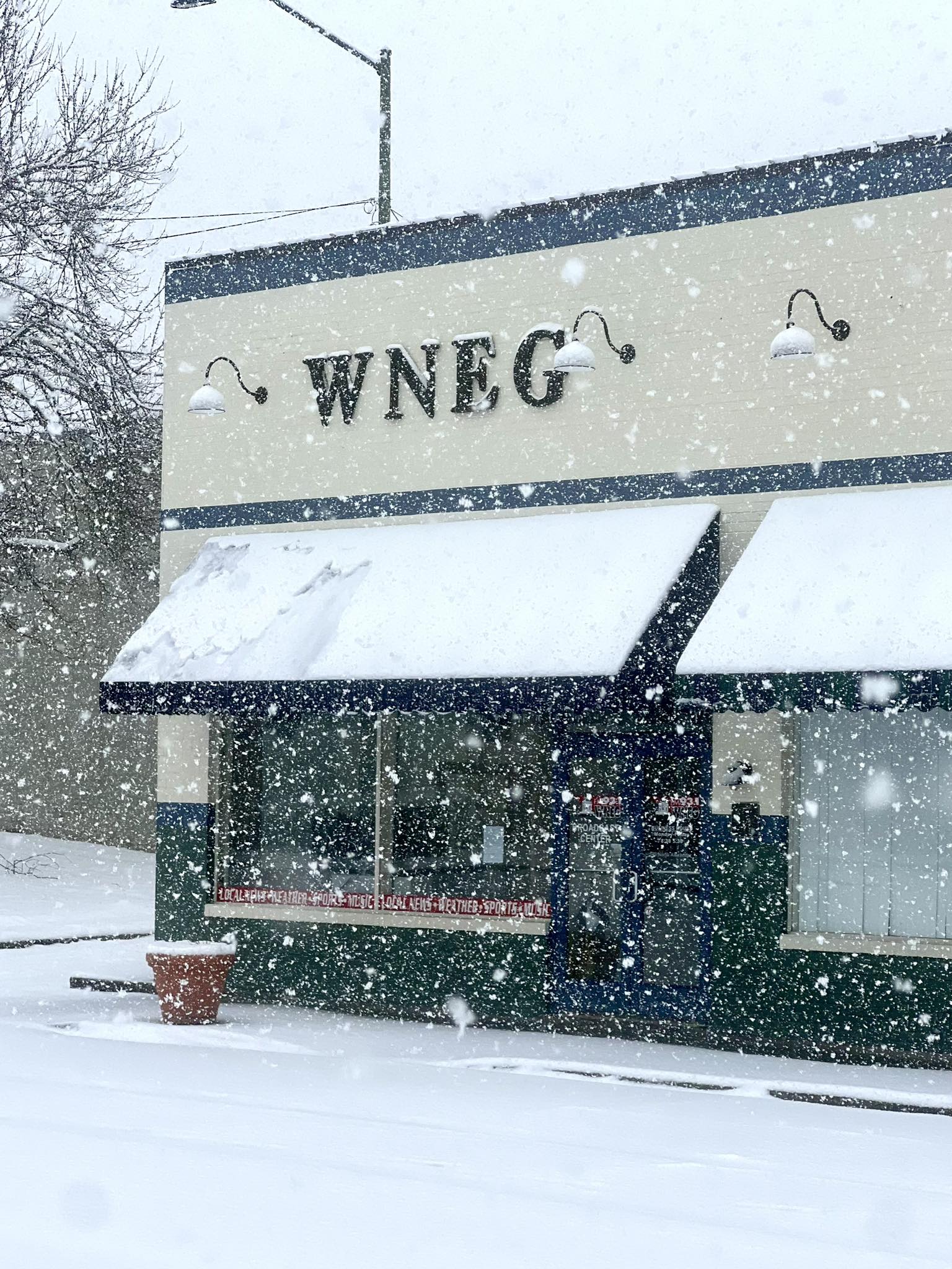 WNEG Radio - What a beautiful snowy day downtown. Thanks... | Facebook