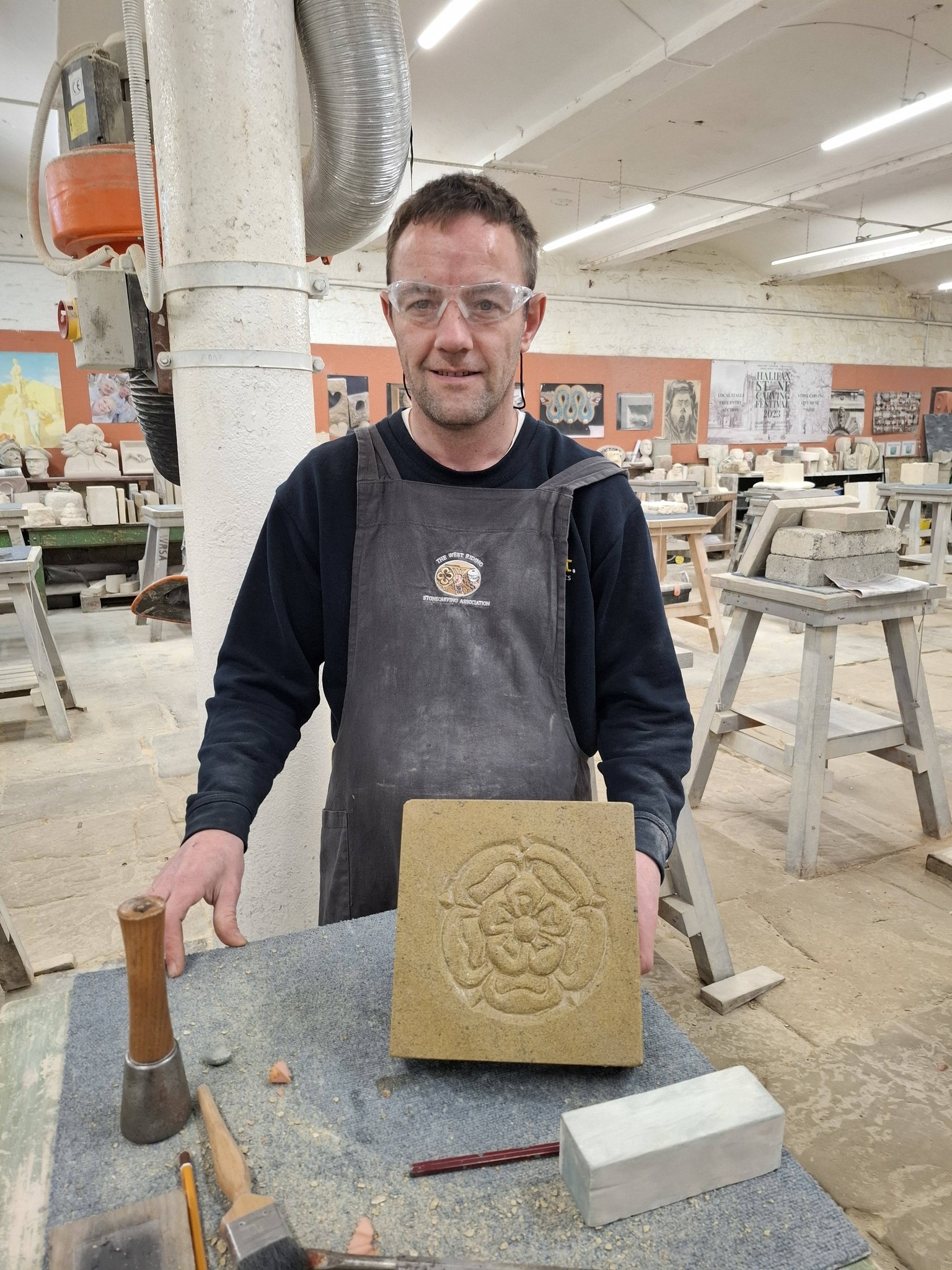Stonecarving Association added... - Stonecarving Association