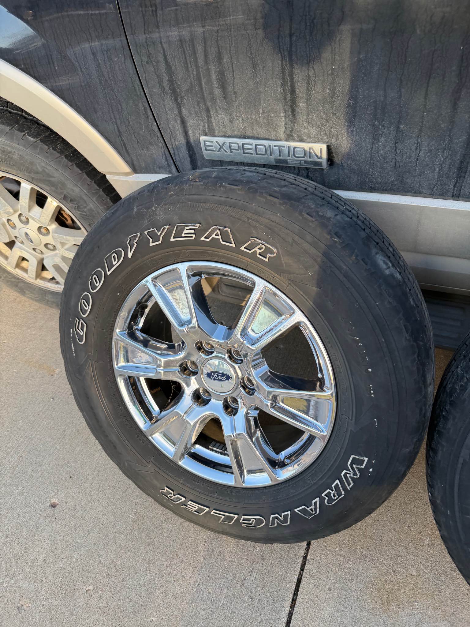 Used ford rims and tires - Car Wheels, Tires & Parts - Owatonna ...