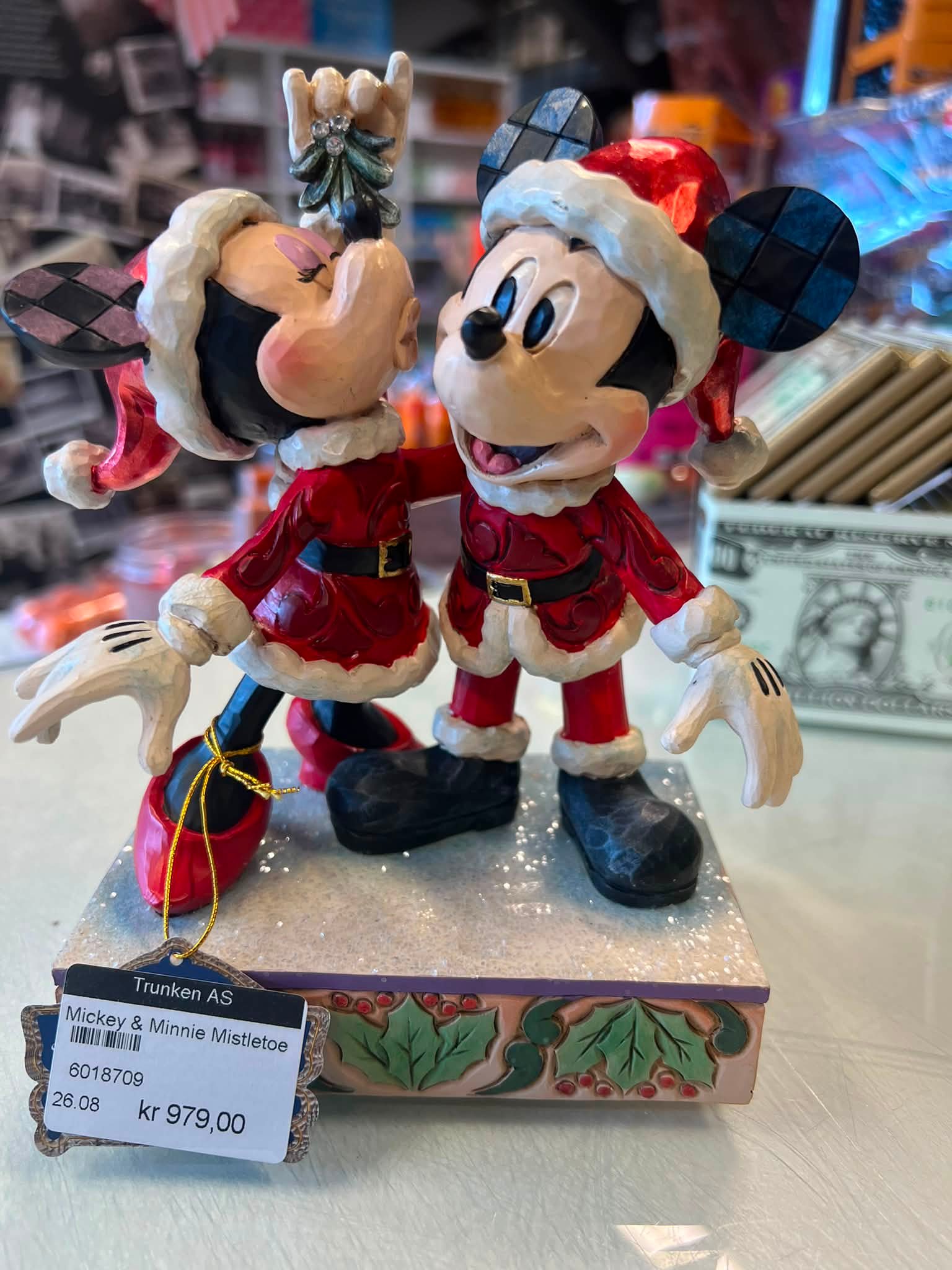ディズニー　バイナルメーション Black & White 草花と鳥の模様 New Arrivals Disney❤️