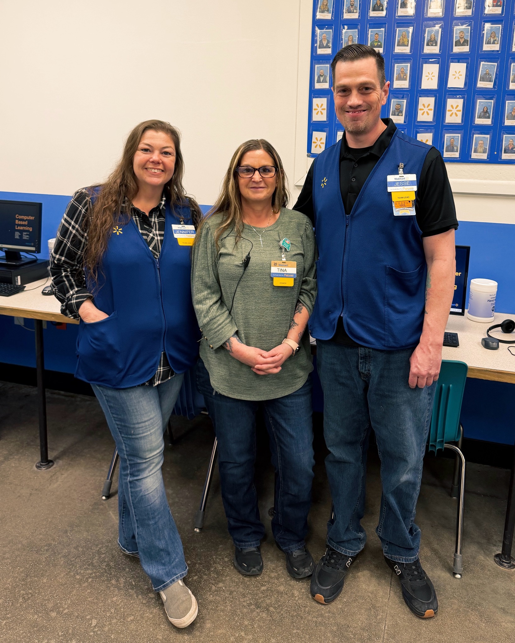Walmart Macomb - 🎉 Congratulations Jennifer and Jesse! 🎉... | Facebook