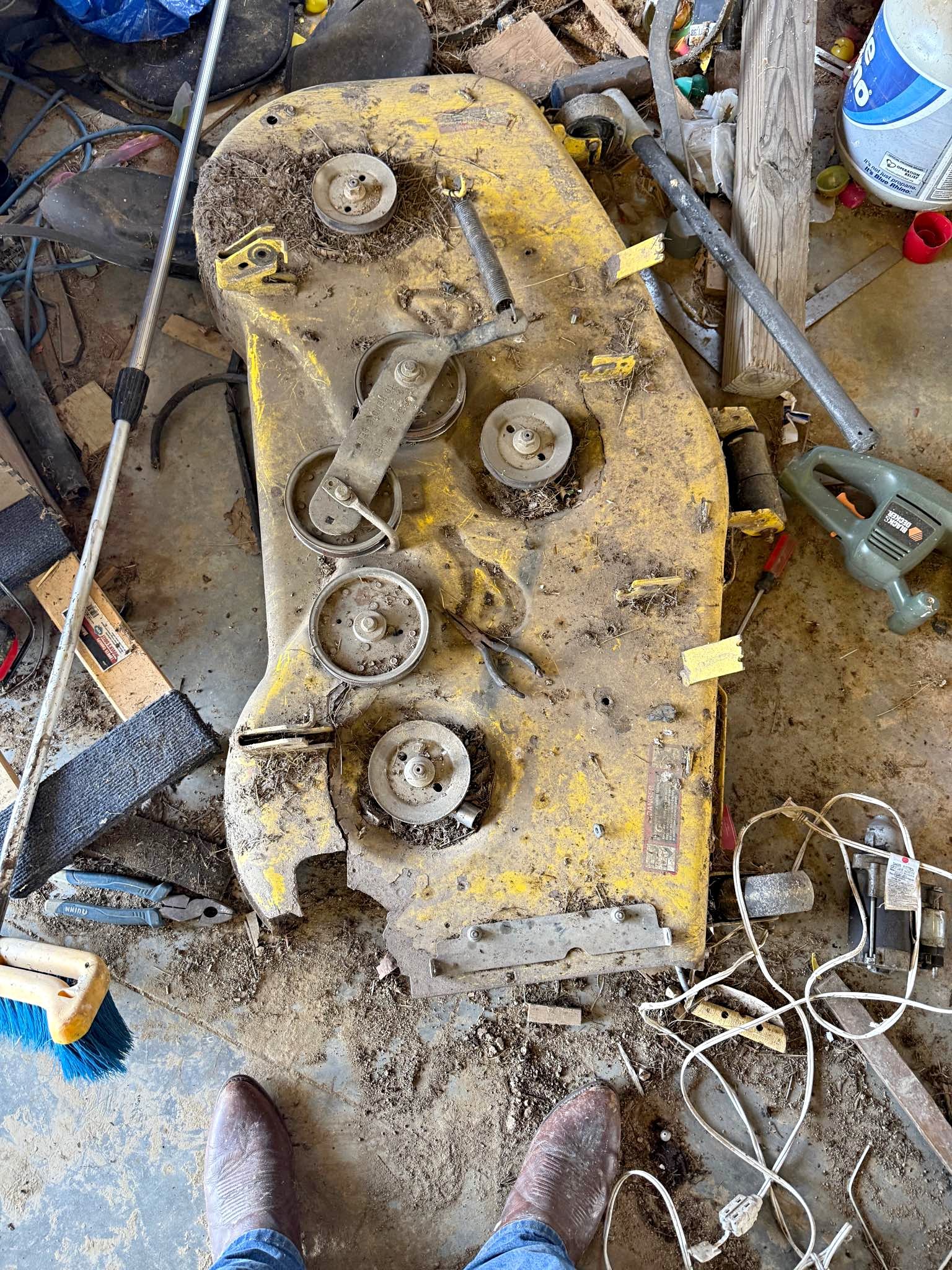 John Deere 54” Mowing Deck for parts/repair - Lawn Mowers - Windsor