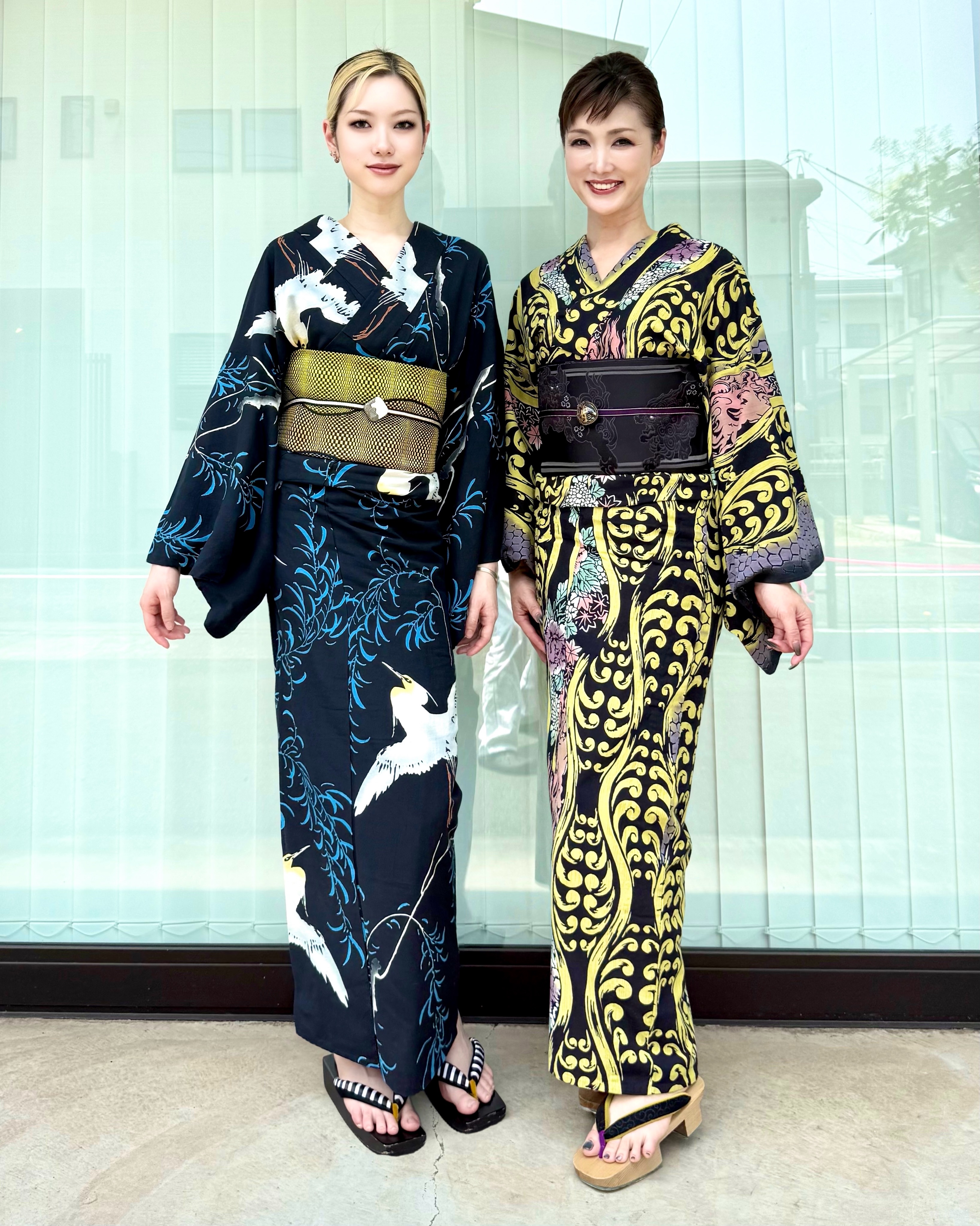 三勝 麻浴衣 ※美品 三勝 浴衣牡丹 三勝・浴衣 青藍色 業平菱に藤の花