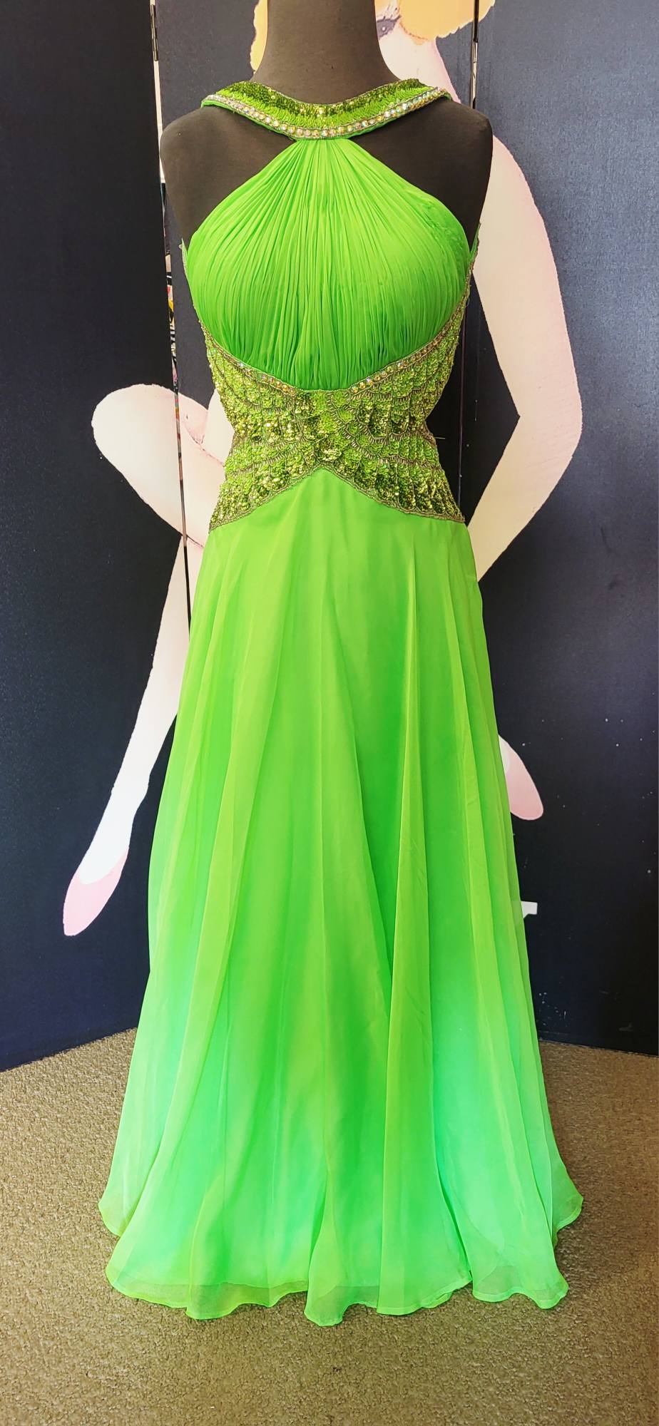 Sherri Hill Lime and Sequin Gown Size 0 💚 @ $189.00 ✨️ #encoreboutiqueandconsignments #shopencoreboutiqueandconsignments #shoplocal #WomenSupportingWomen