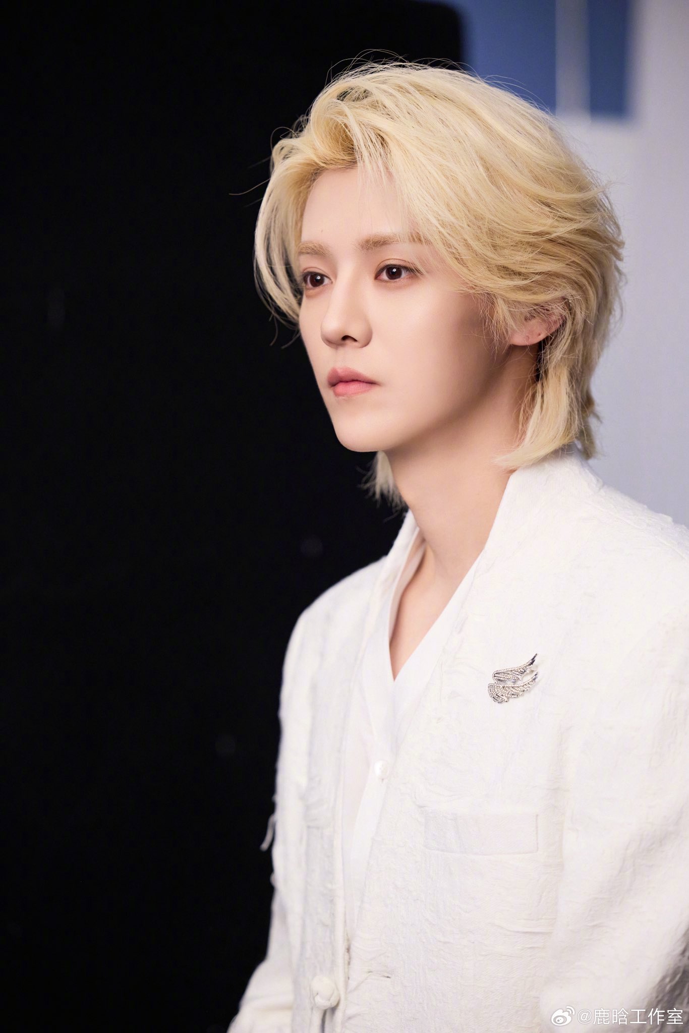 Luhan 鹿晗 (@7LuHanM.Official) • Facebook