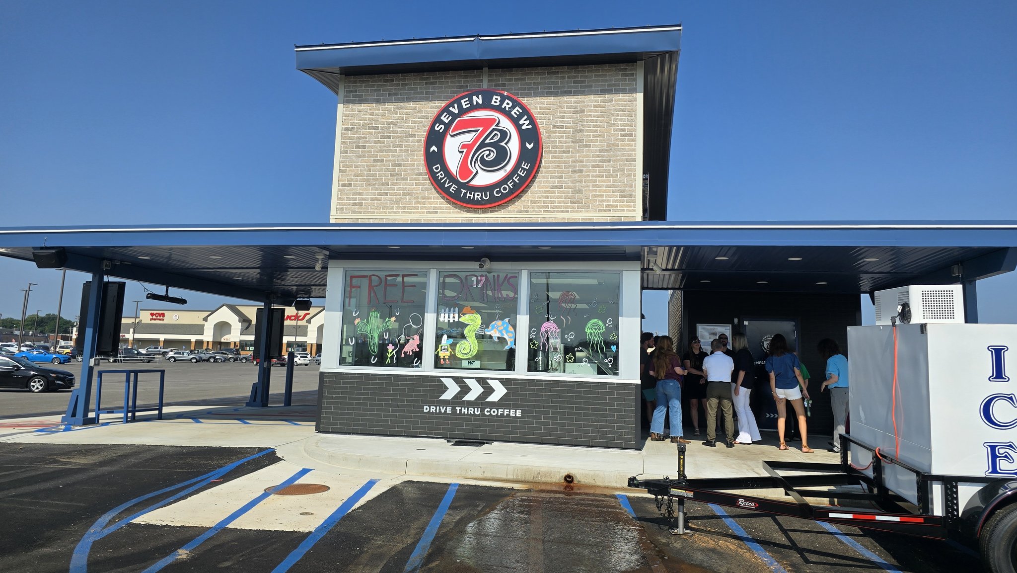 Ribbon cutting celebrates grand opening of 7 Brew Coffee in Cape