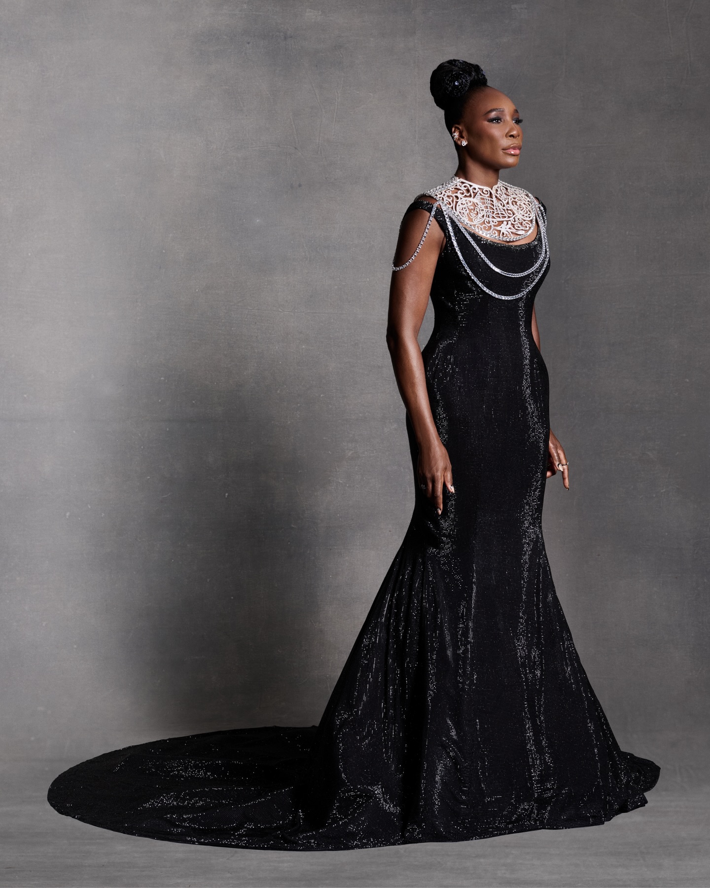 Sleek, sculptural, and rich in symbolism Venus William's crystal-encrusted black Swarovski gown radiated power and timeless beauty. #Swarovski #METGala #METGala2026