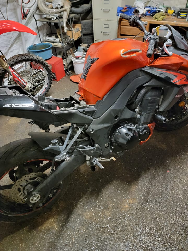 Kawasaki Z1000 blue hoses and thermostat for sale