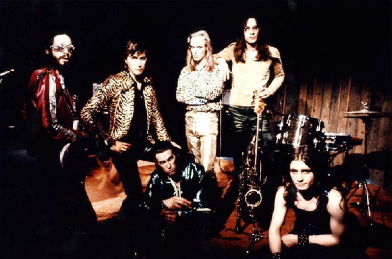 Bryan Ferry guides through Roxy Music's best tracks