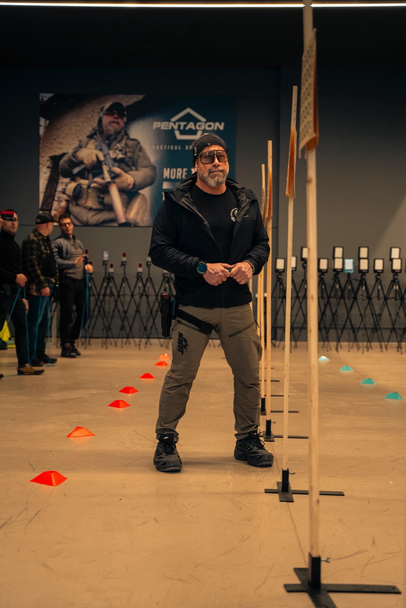 Instructor Zero - Versione 🇮🇹 dopo 🇺🇸 🇺🇸 THE... | Facebook