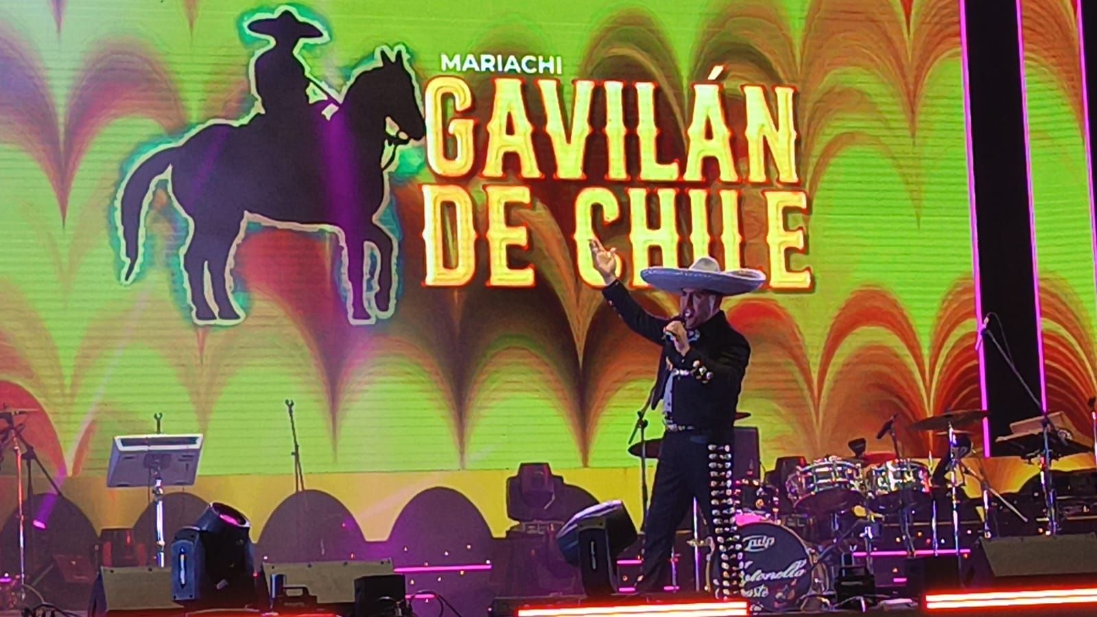 Mariachi El Gavilan de Chile