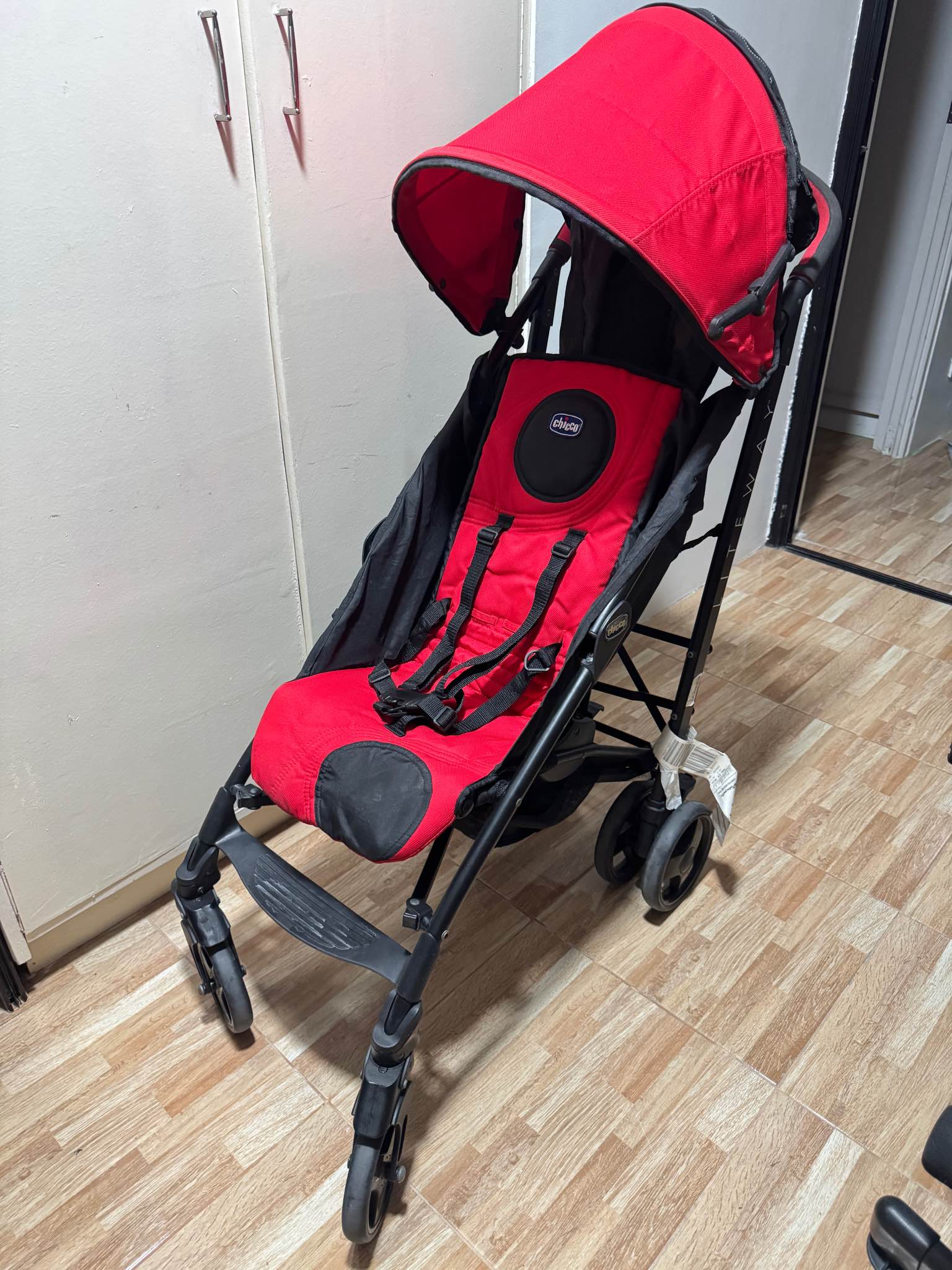 mountain buggy nano travel stroller nano™ Offers a Light and Convenient Solution C6_58x34x24 cm Roomy space with deep Herschel Supply Co. Nova Model:TERWCS80HC 8'0