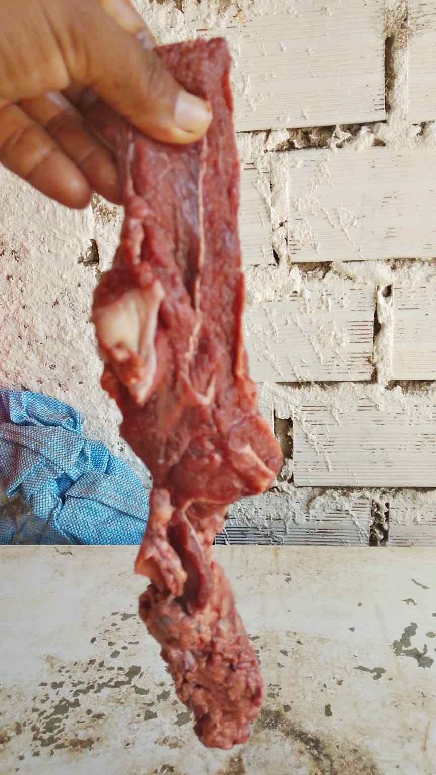 Carne molida de carne de cachete blando ah 33 el kilo y entera ah 30 ...